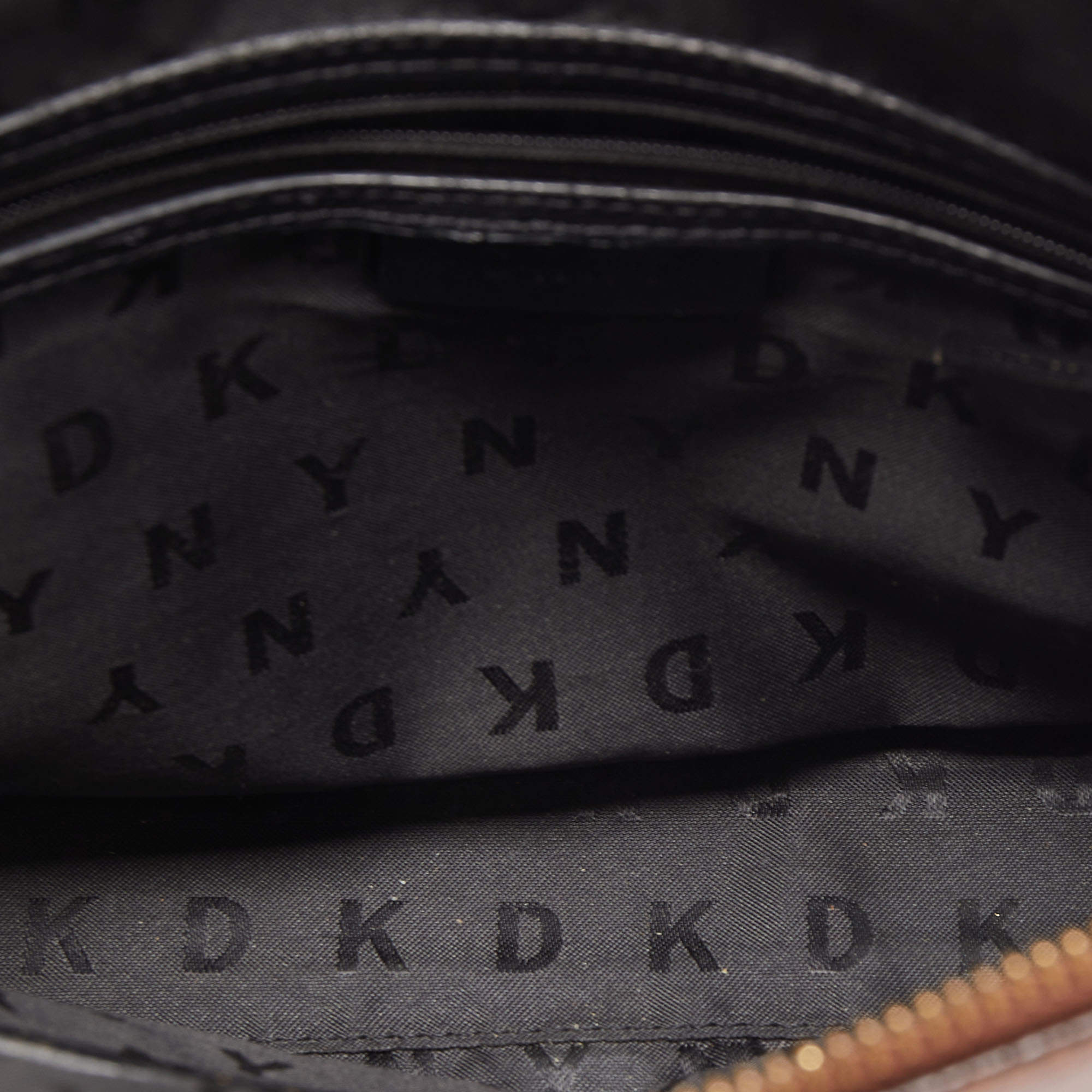 DKNY Black/Grey Coated Canvas Ava Zip Crossbody Bag Dkny