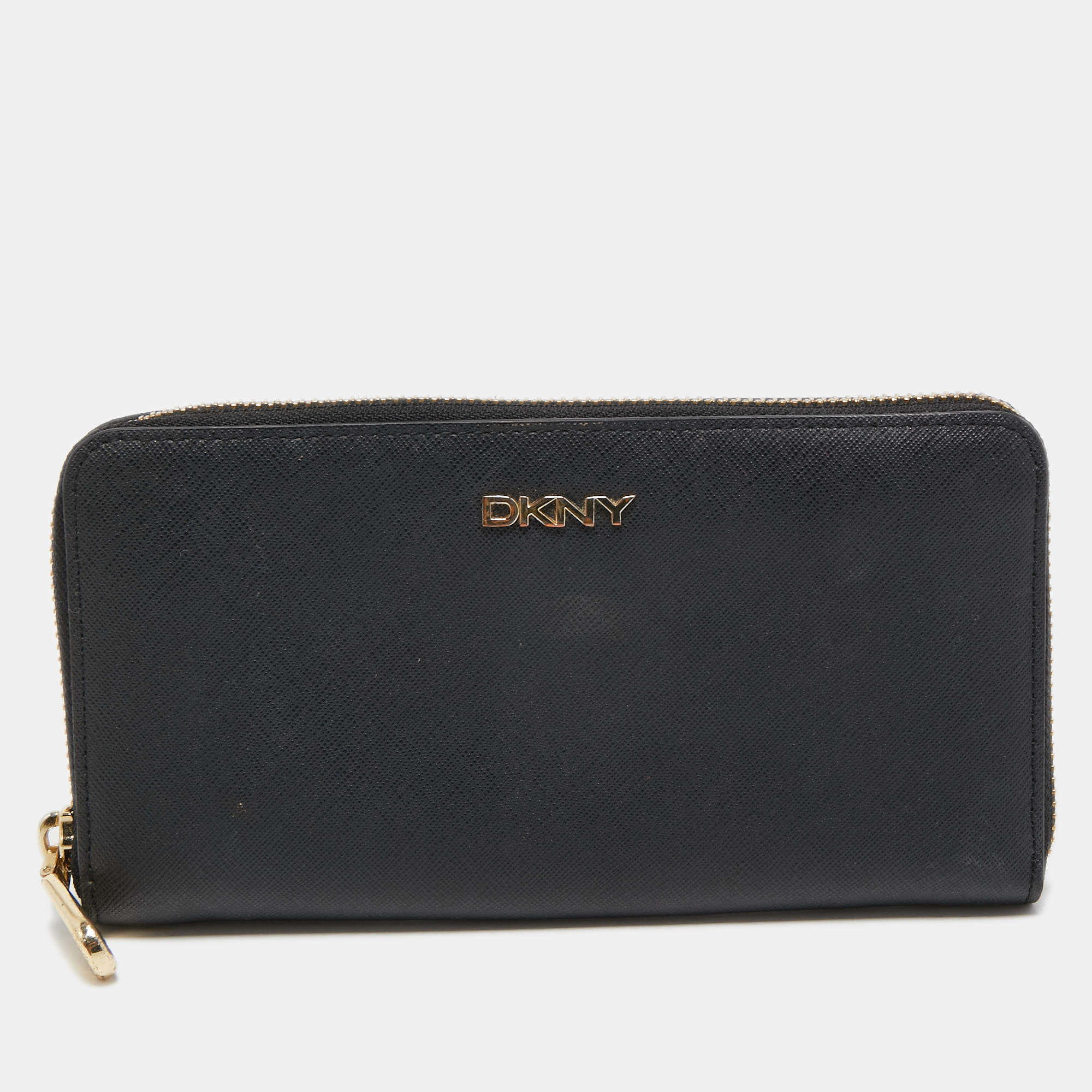 DKNY Town and Country Small Logo Wallet | SportsDirect.com USA