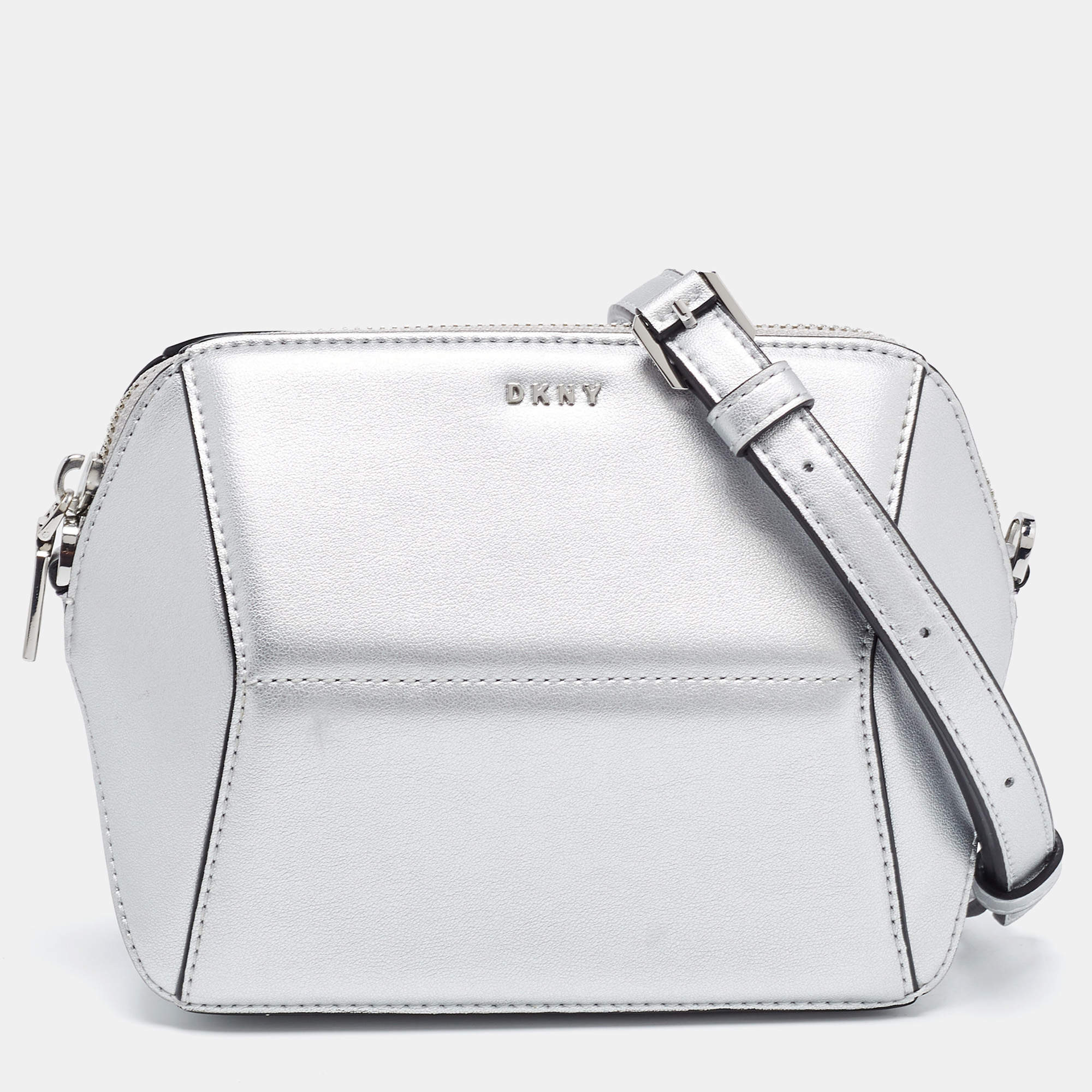 Pre Owned Dkny Silver Leather Zip Crossbody Bag
