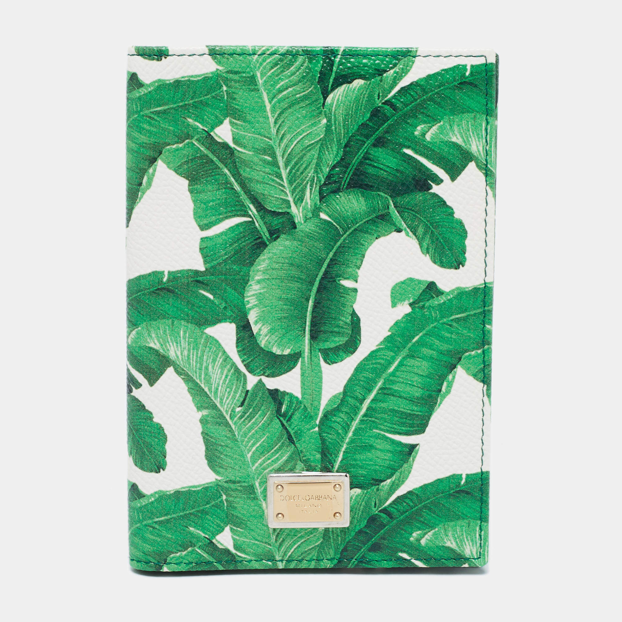 Pre Owned Dolce & Gabbana White Printed Coated Canvas Passport Holder