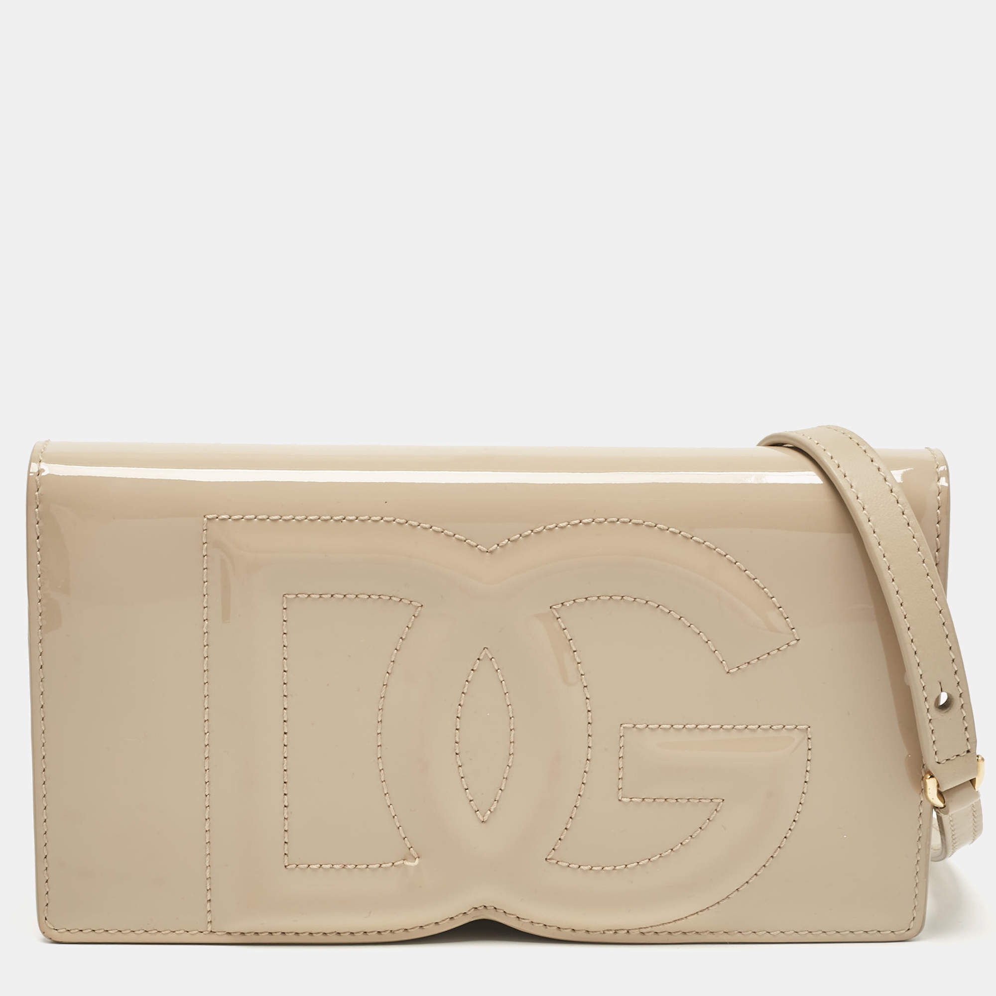 Pre Owned Dolce & Gabbana Beige Patent Leather DG Logo Embossed Clutch Bag