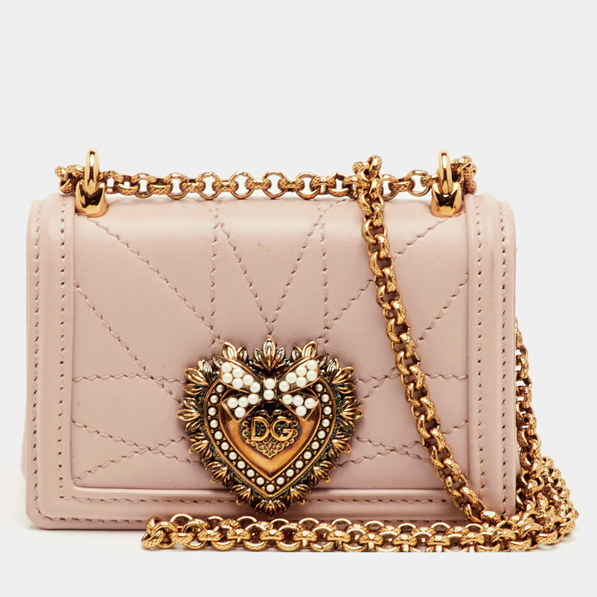 مملوكة مسبقًا حقيبة دولتشي أند غابانا ديفوشن جلد مبطن وردي مسحوق كروس بودي صغيرة