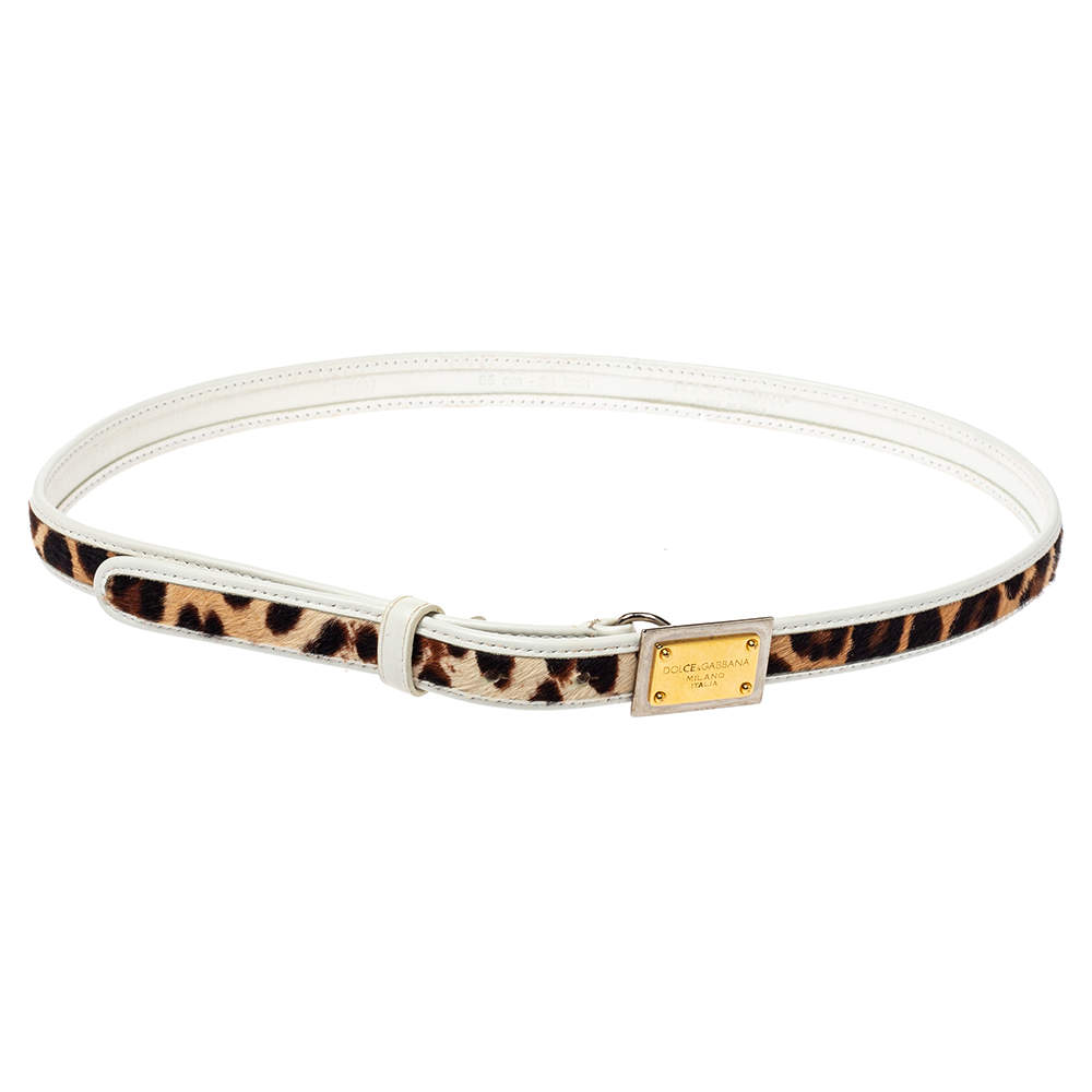 Pre Owned حزام دولتشي أند غابانا رفيع شعر عجل طباعة حيوان وجلد أبيض 85 سم
