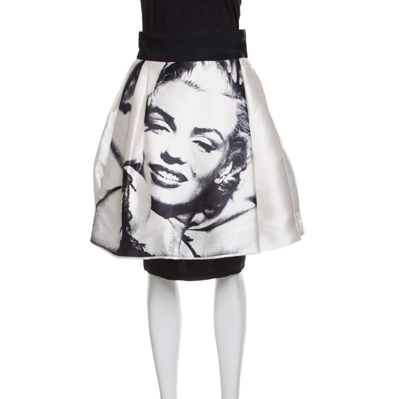 مملوكة مسبقًا Dolce & Gabbana Monochrome Marilyn Monroe Face Print Silk Pleated Skirt S