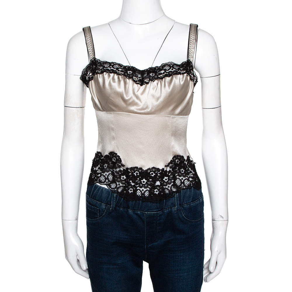 Pre Owned توب دولتشي آند غابانا قميص قصير حريري كريمي ودانتيل مقاس صغير - سمول