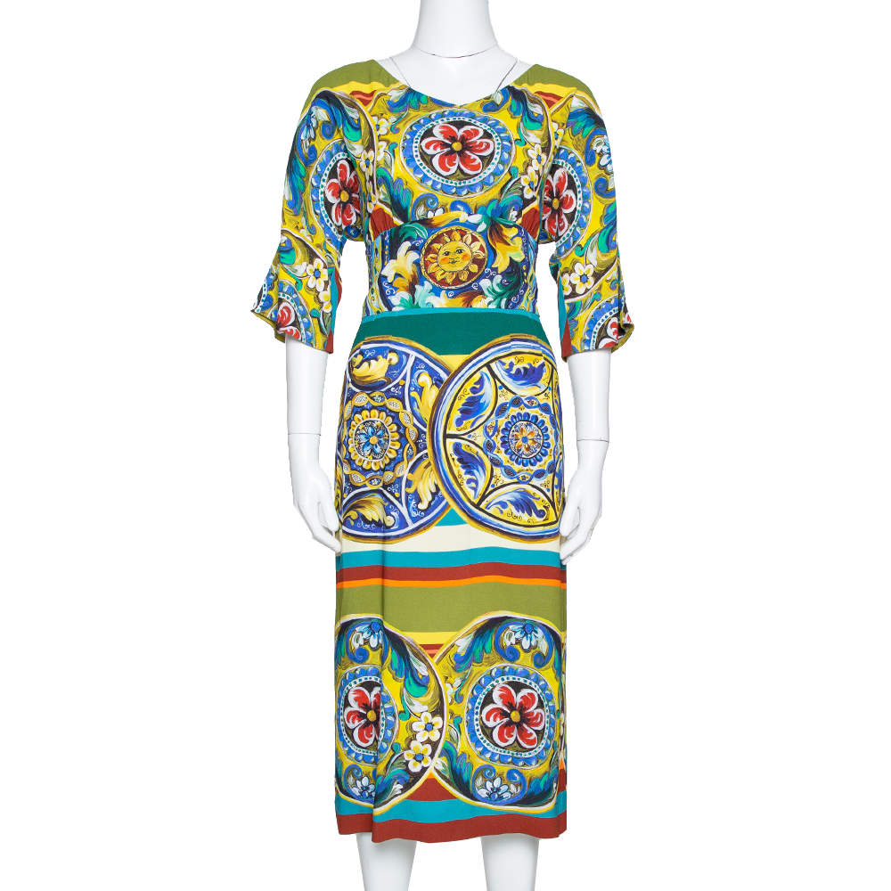 فستان دولتشي أند غابانا كريب مطبوع متعدد الألوان مقاس كبير (لارج)