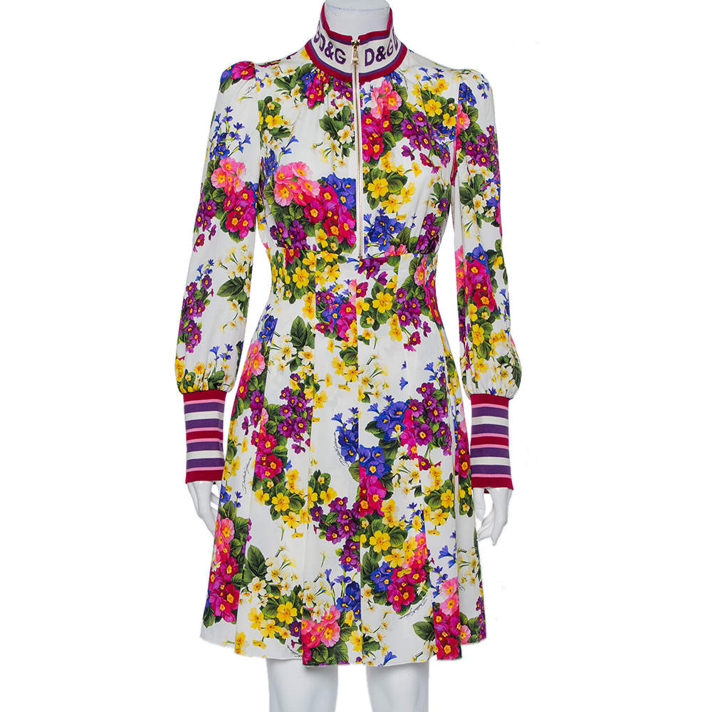 Pre Owned فستان ميني دولتشي أند غابانا شارميوز ياقة مرتفعة حرير طباعة زهور أبيض مقاس متوسط