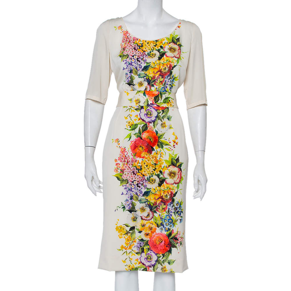 Pre Owned طقم تنورة طول ركبة وتوب دولتشي أند غابانا حرير طباعة فلورت كريمي مقاس متوسط