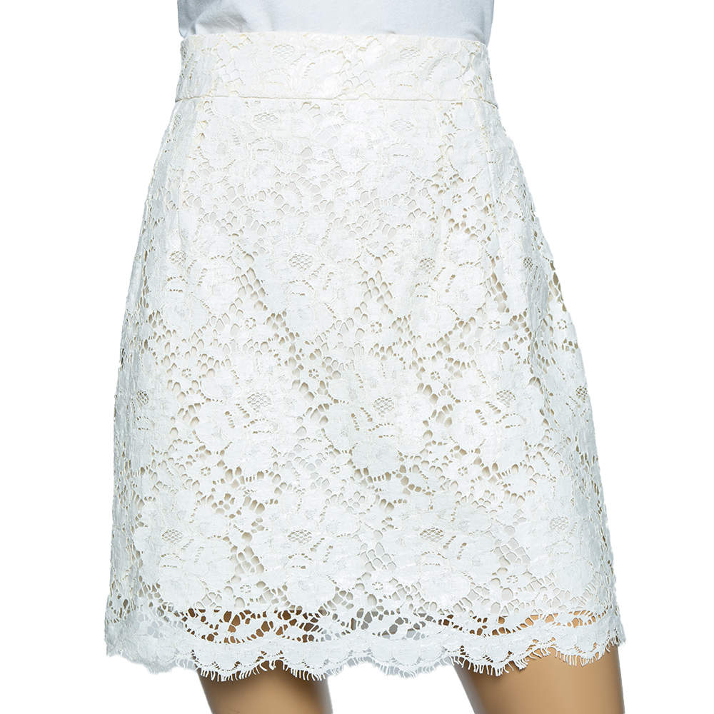 Pre Owned تنورة دولتشي أند غابانا دانتيل مزينة موردة أبيض قصيرة مقاس كبير - لارج