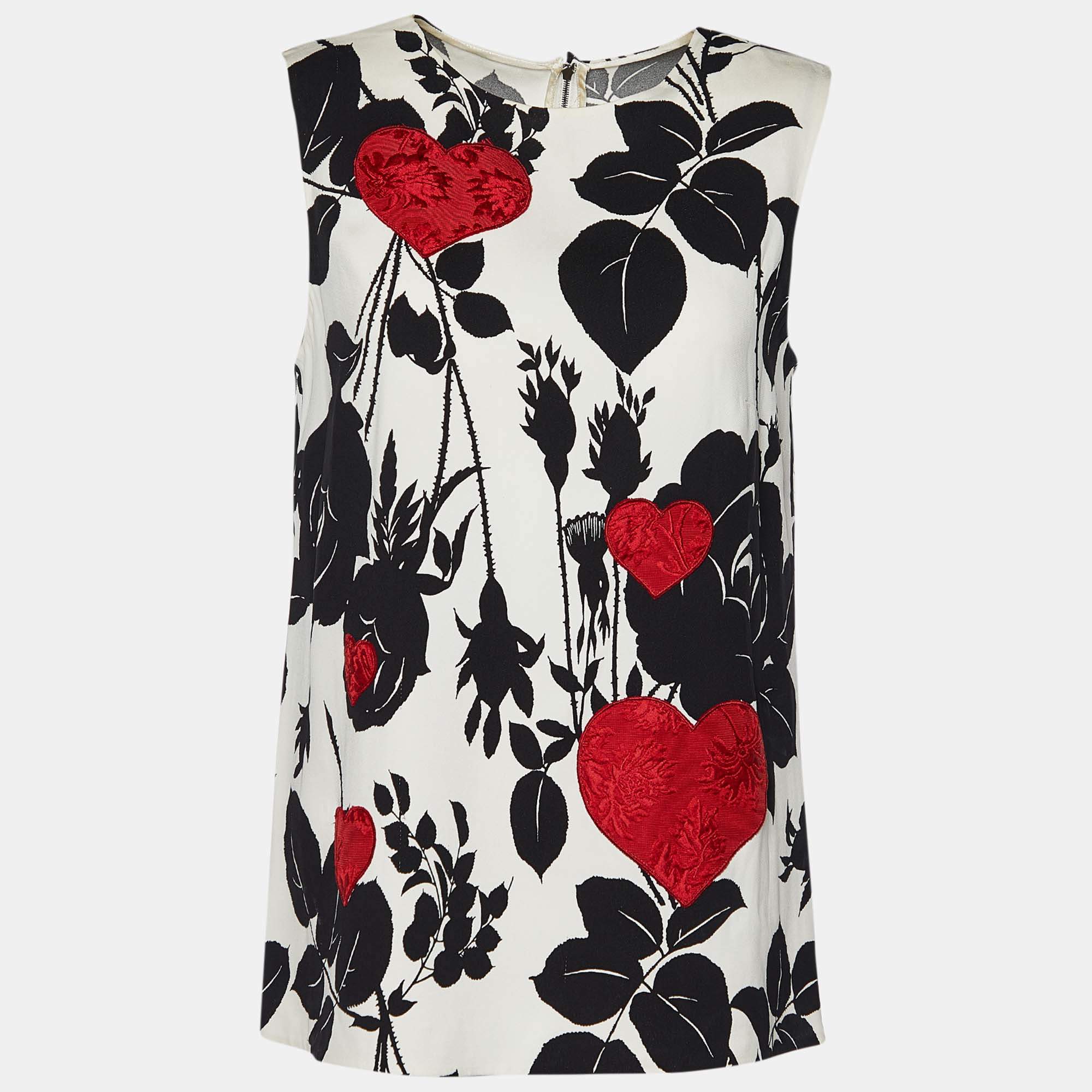 Pre Owned Dolce & Gabbana White Rose Print Heart Embroidered Top M
