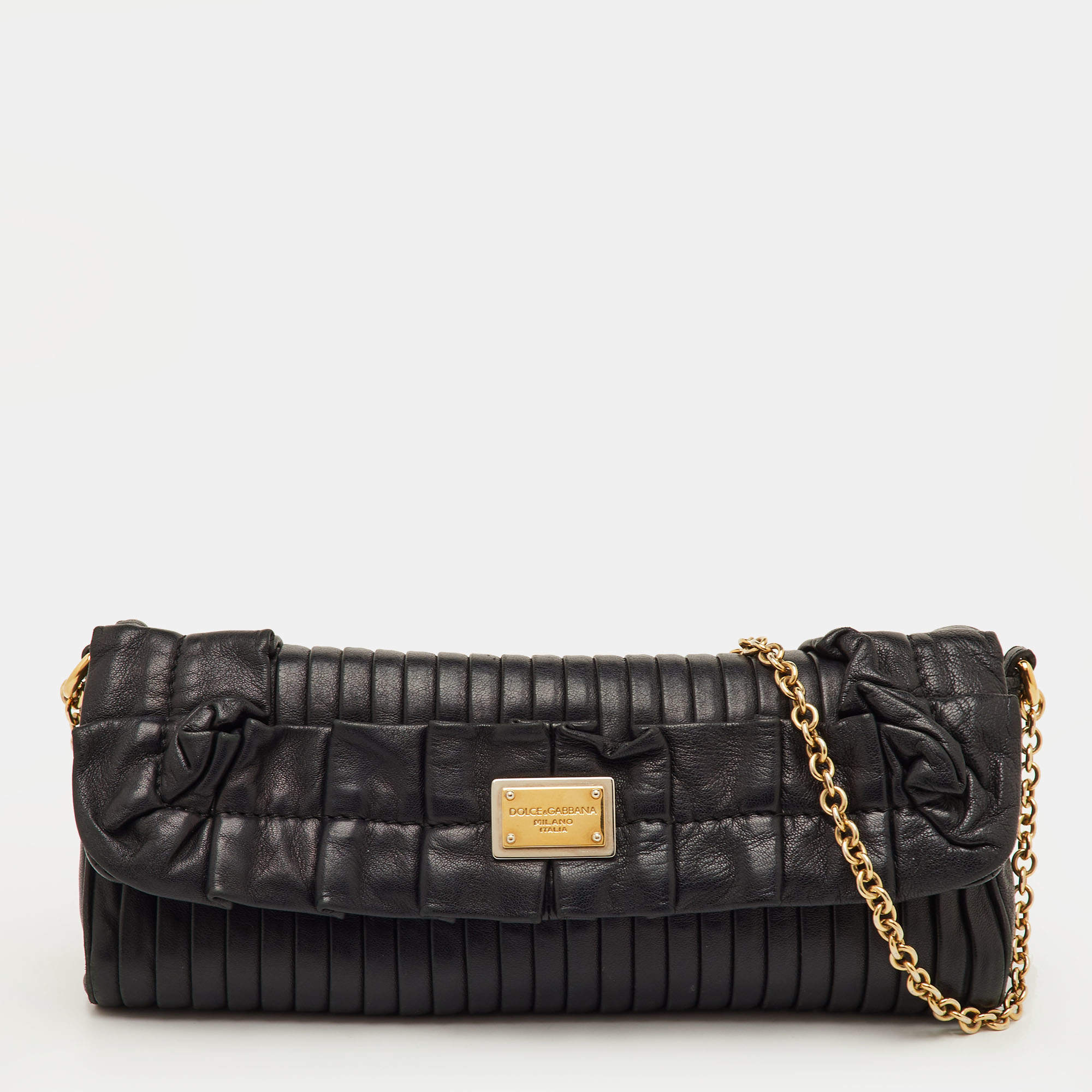 Pre Owned حقيبة كلتش دولتشي آند غابانا جلد أسود مطوي بسلسلة