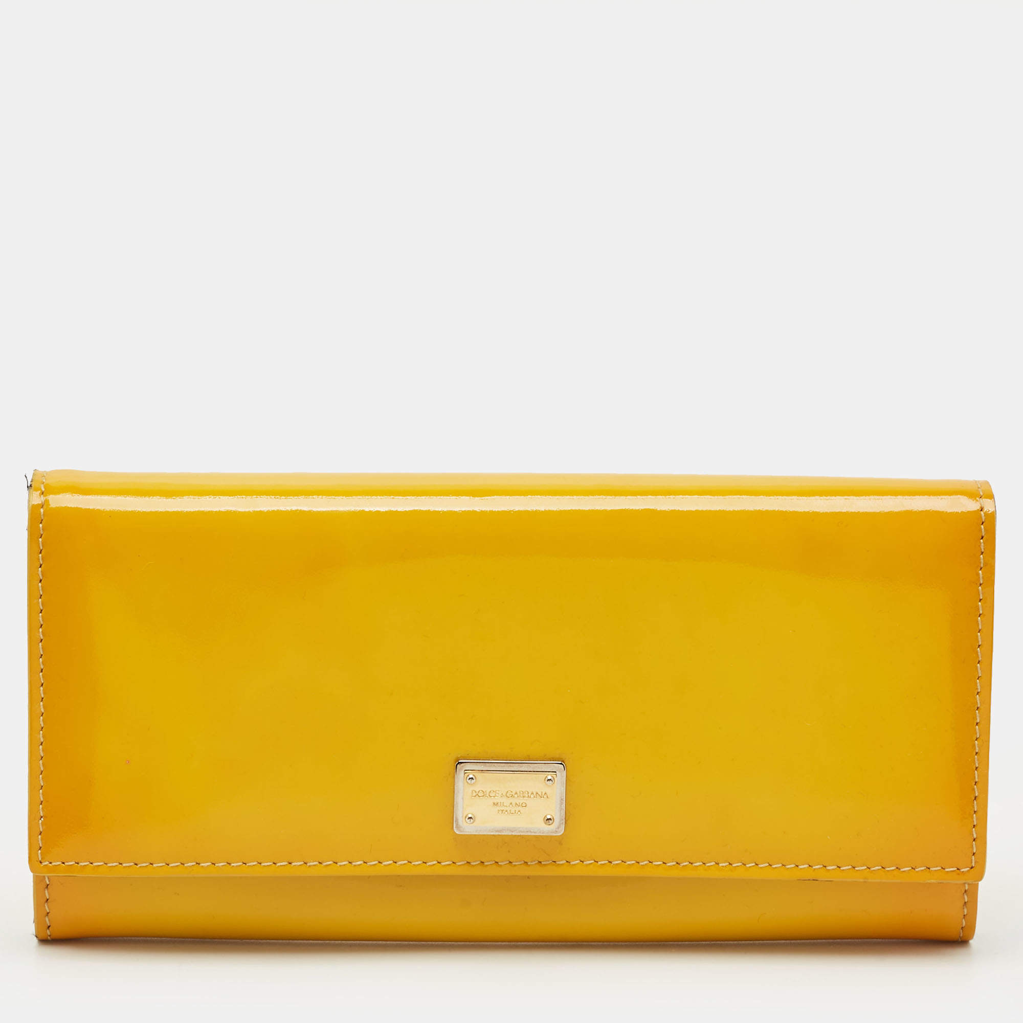 مملوكة مسبقًا Dolce & Gabbana Yellow Patent Leather Flap Continental Wallet