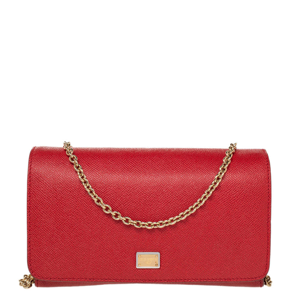 مملوكة مسبقًا Dolce & Gabbana Red Leather Flap Chain Shoulder Bag