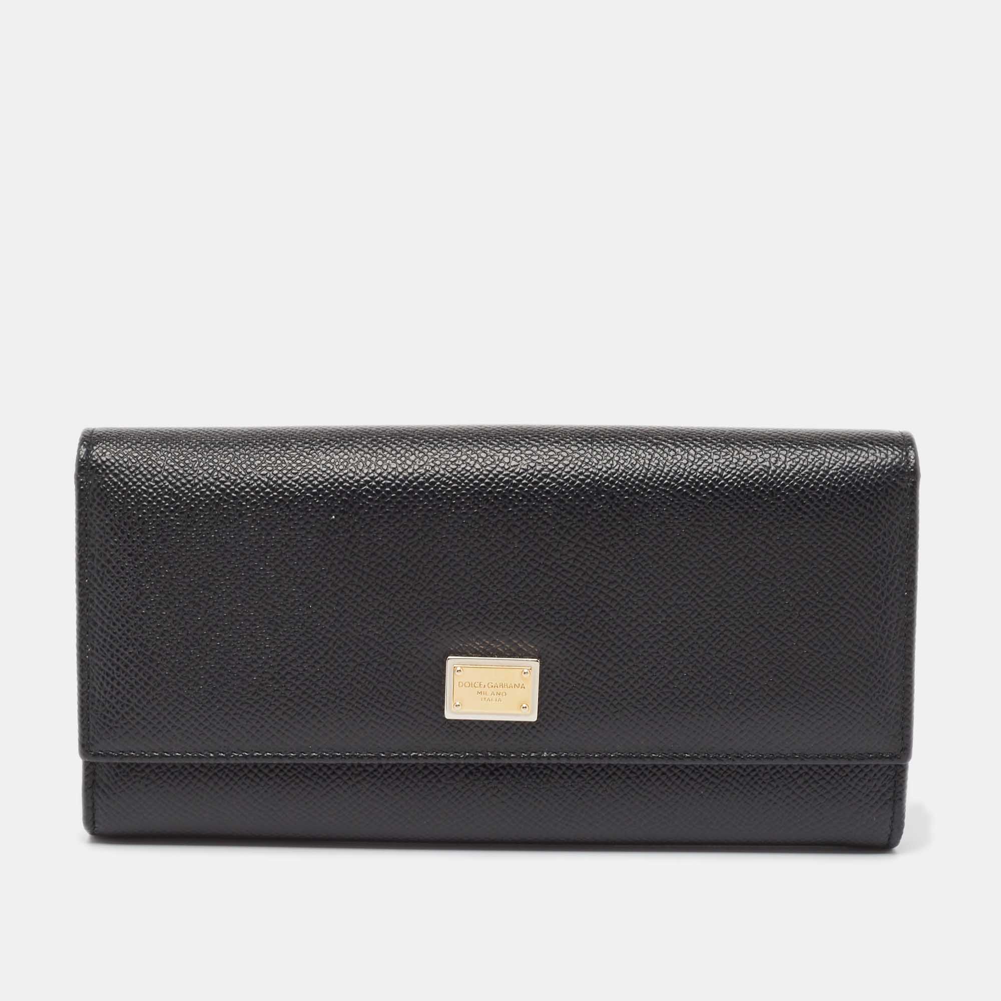 Pre Owned Dolce & Gabbana Black Leather Flap Continental Wallet