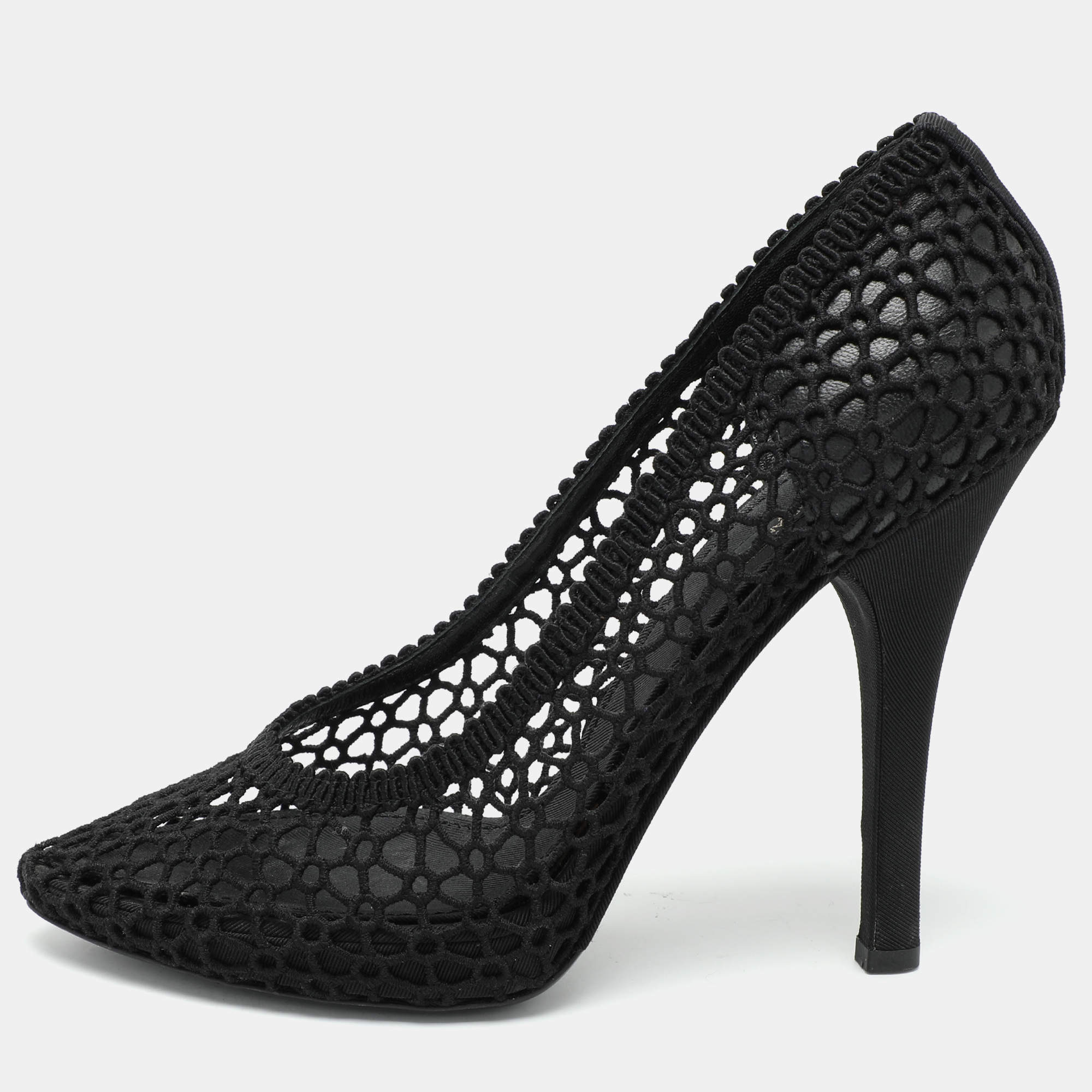 Pre Owned Dolce & Gabbana Black Crochet Pumps Size 39