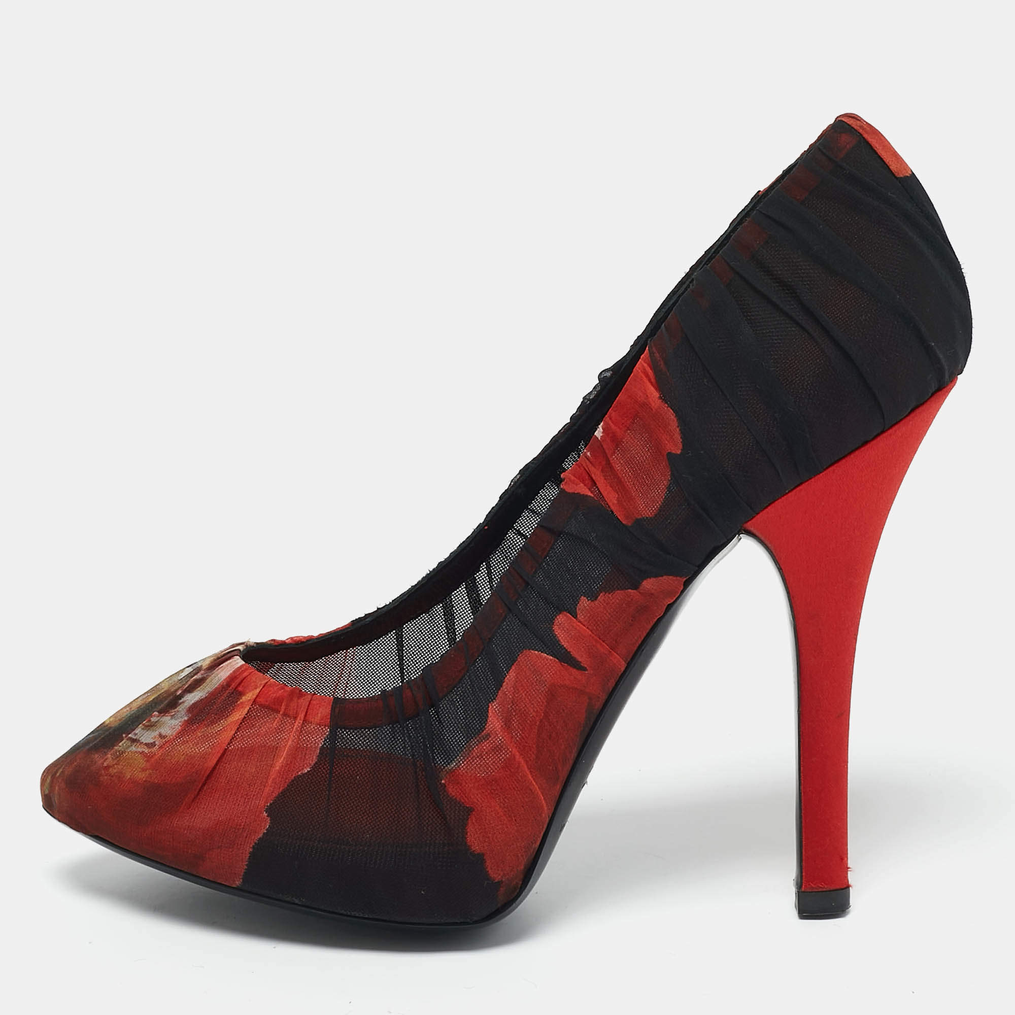 Dolce & Gabbana Red Floral Pleated Fabric Pumps Size 38