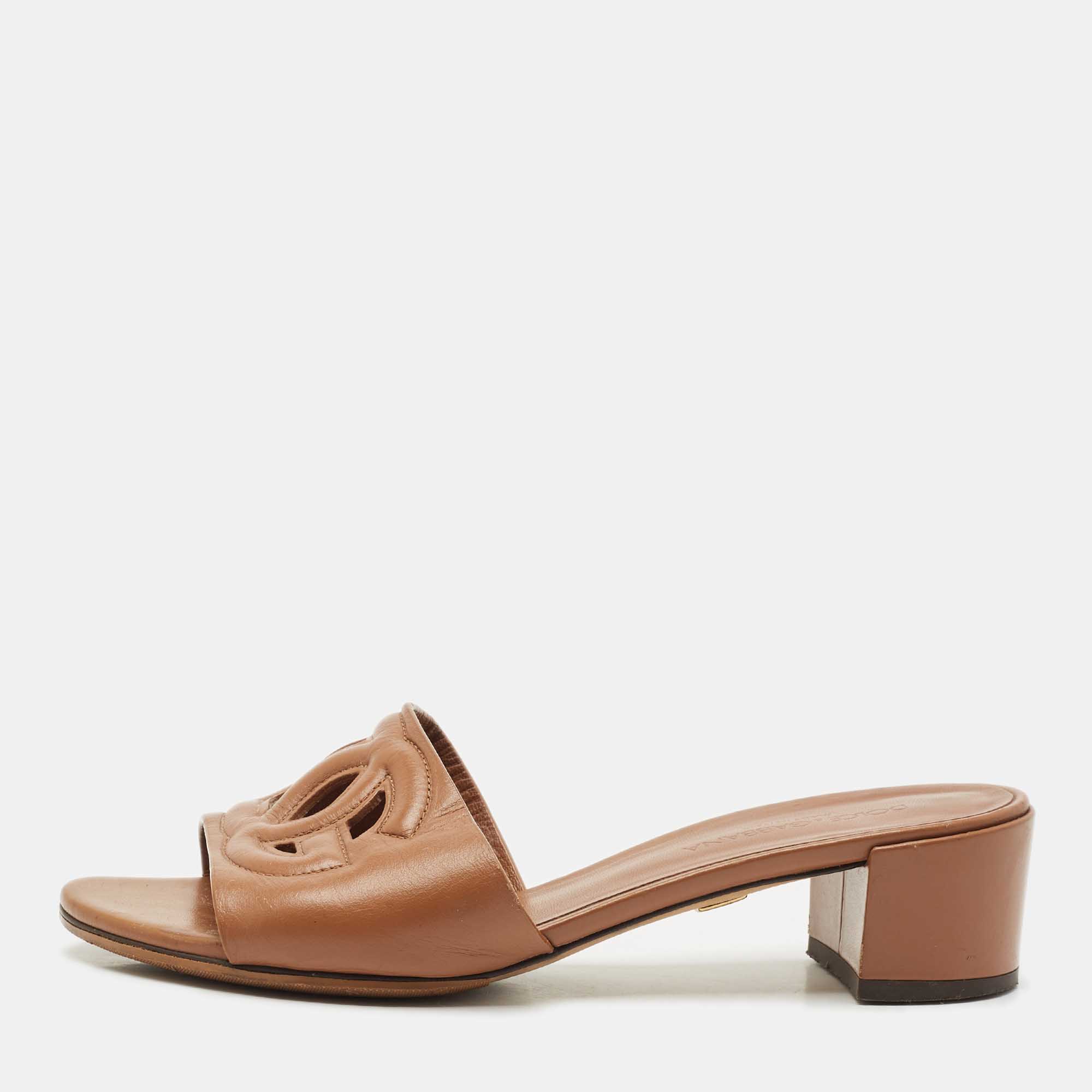 Pre Owned Dolce & Gabbana Brown Leather DG Bianca Slide Sandals Size 36
