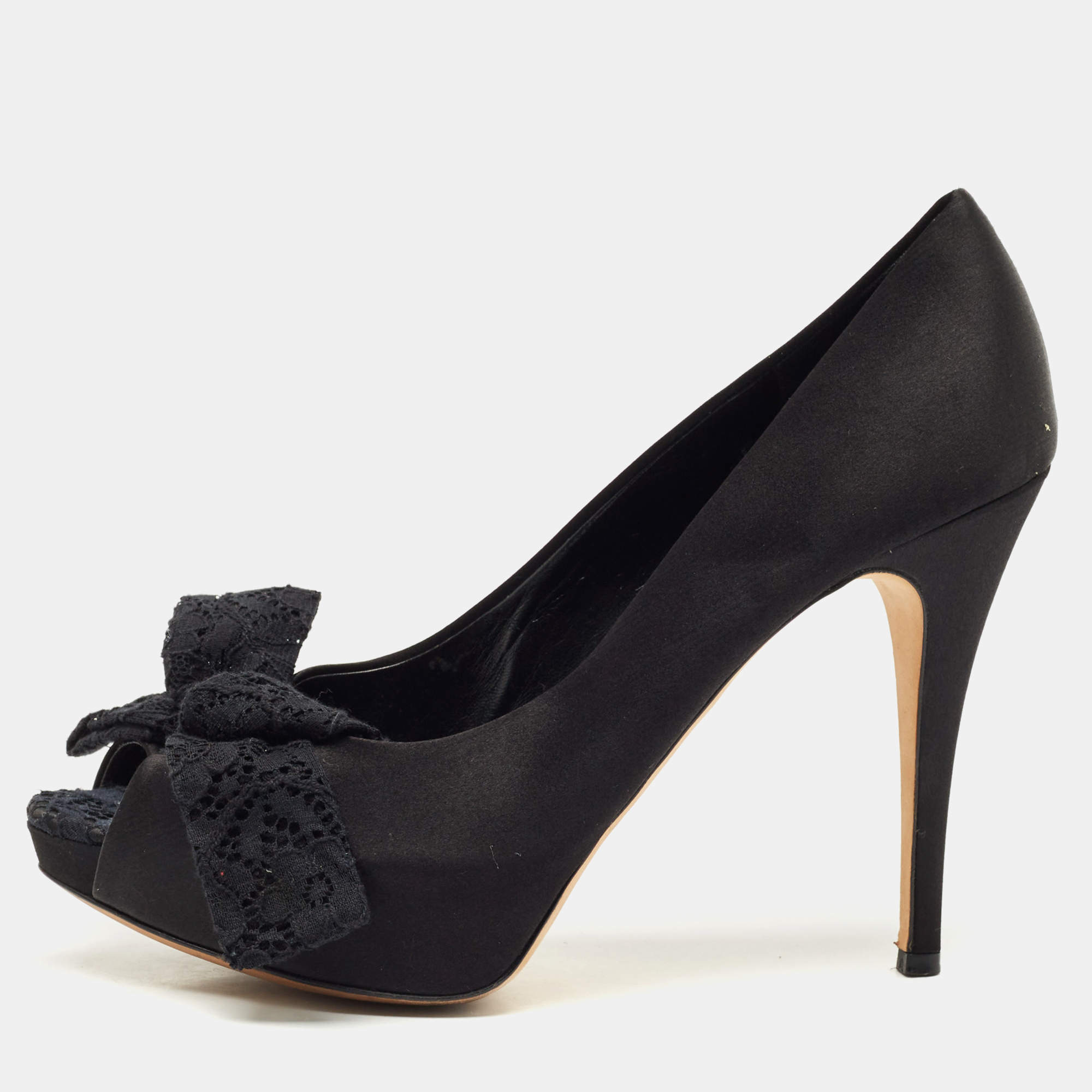 Pre Owned Dolce & Gabbana Black Lace and Mesh Peep Toe Platform Pumps Size 40
