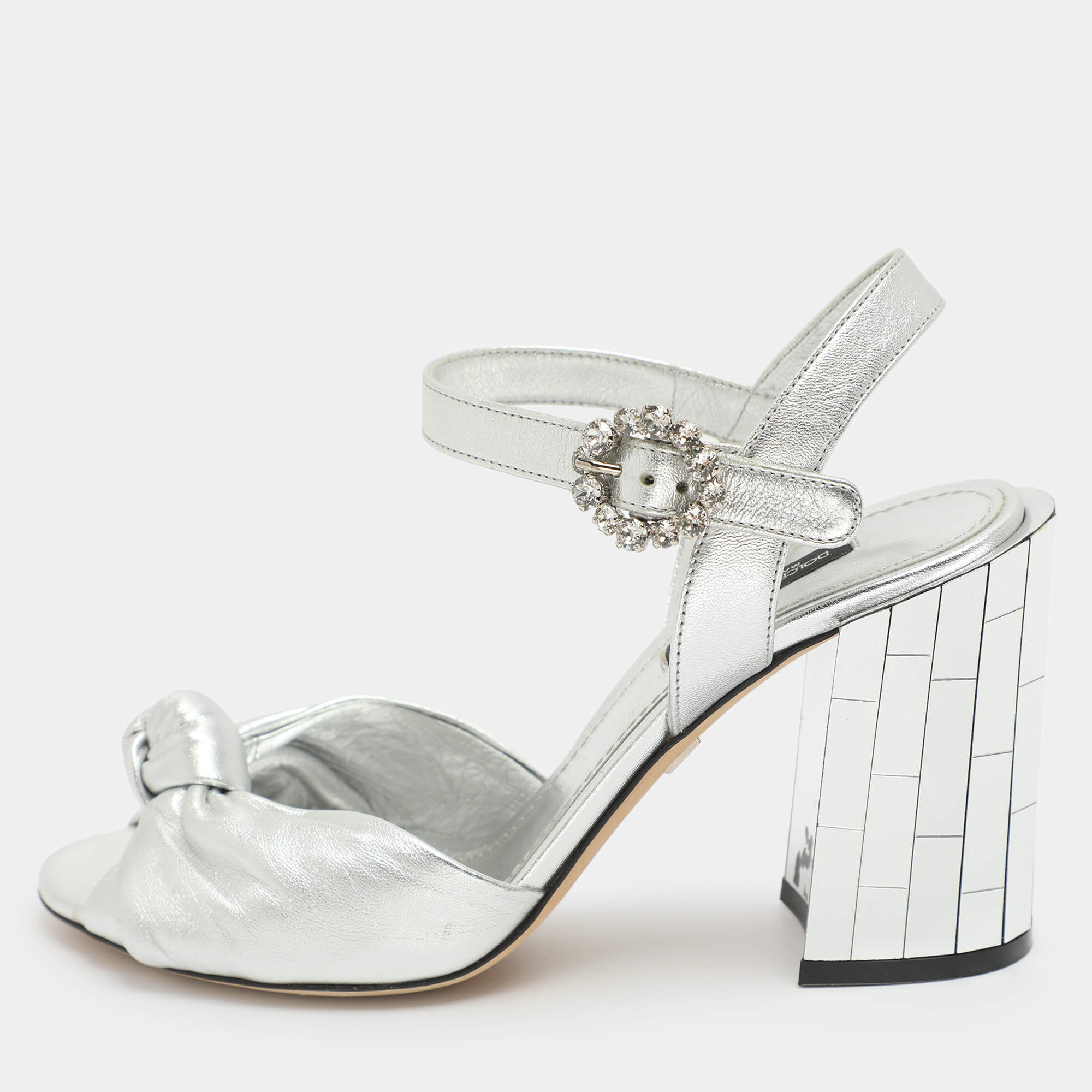 Pre Owned Dolce & Gabbana Size 37 Silver Foil Leather Mirror Heel Ankle Strap Sandals