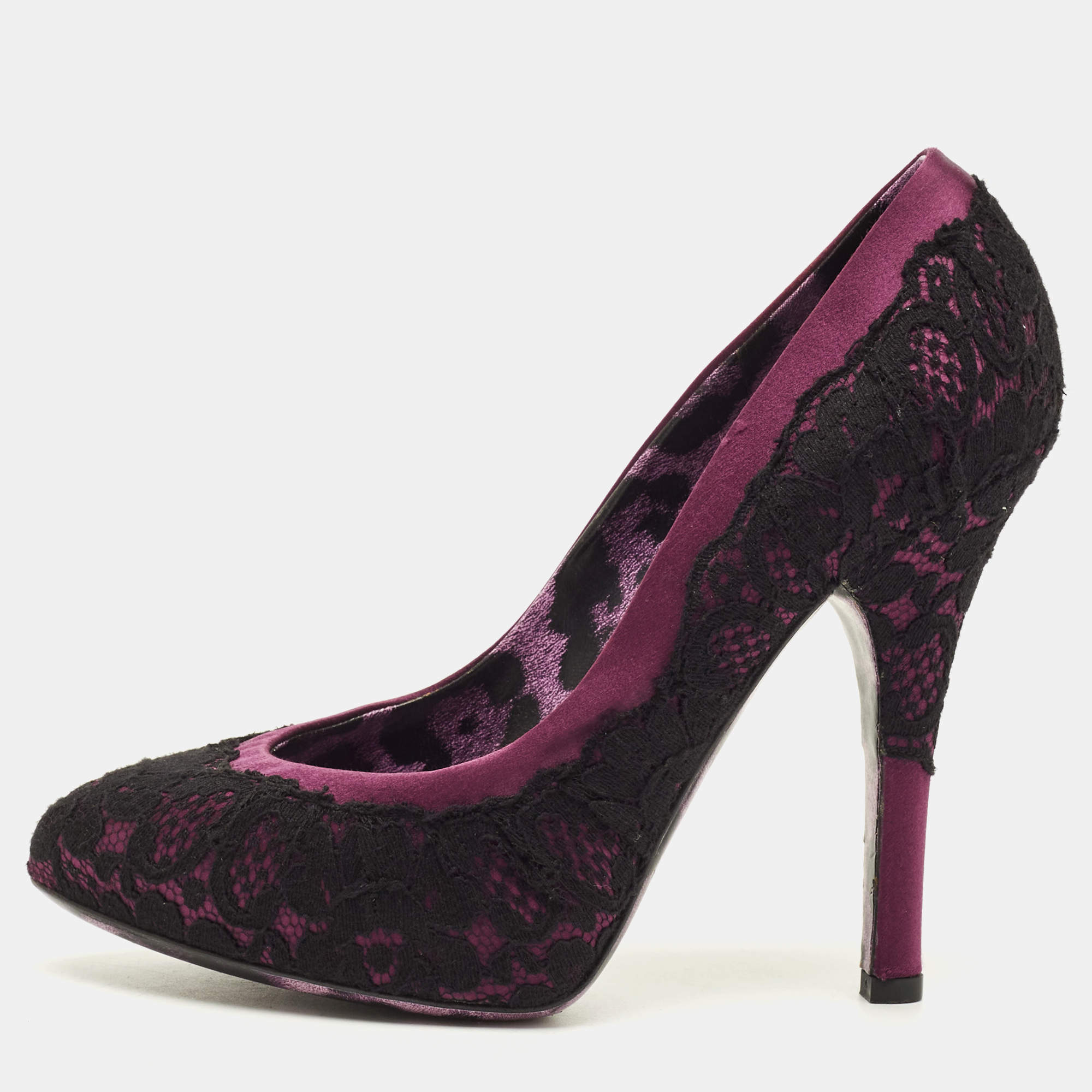 مملوكة مسبقًا Dolce & Gabbana Size 37 Purple/Black Lace and Satin Round Toe Pumps