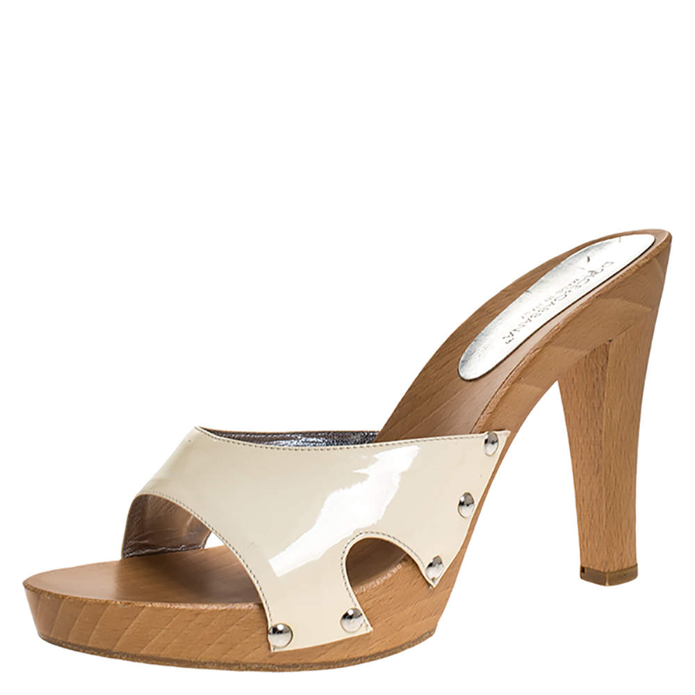 مملوكة مسبقًا Dolce & Gabbana White Patent Leather Open Toe Platform Sandals Size 41