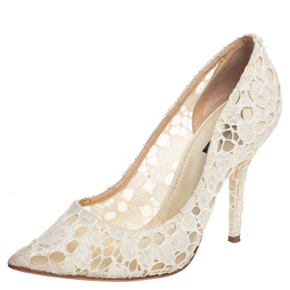 Pre Owned Dolce & Gabbana White Lace Pointed Toe Pumps Size 40