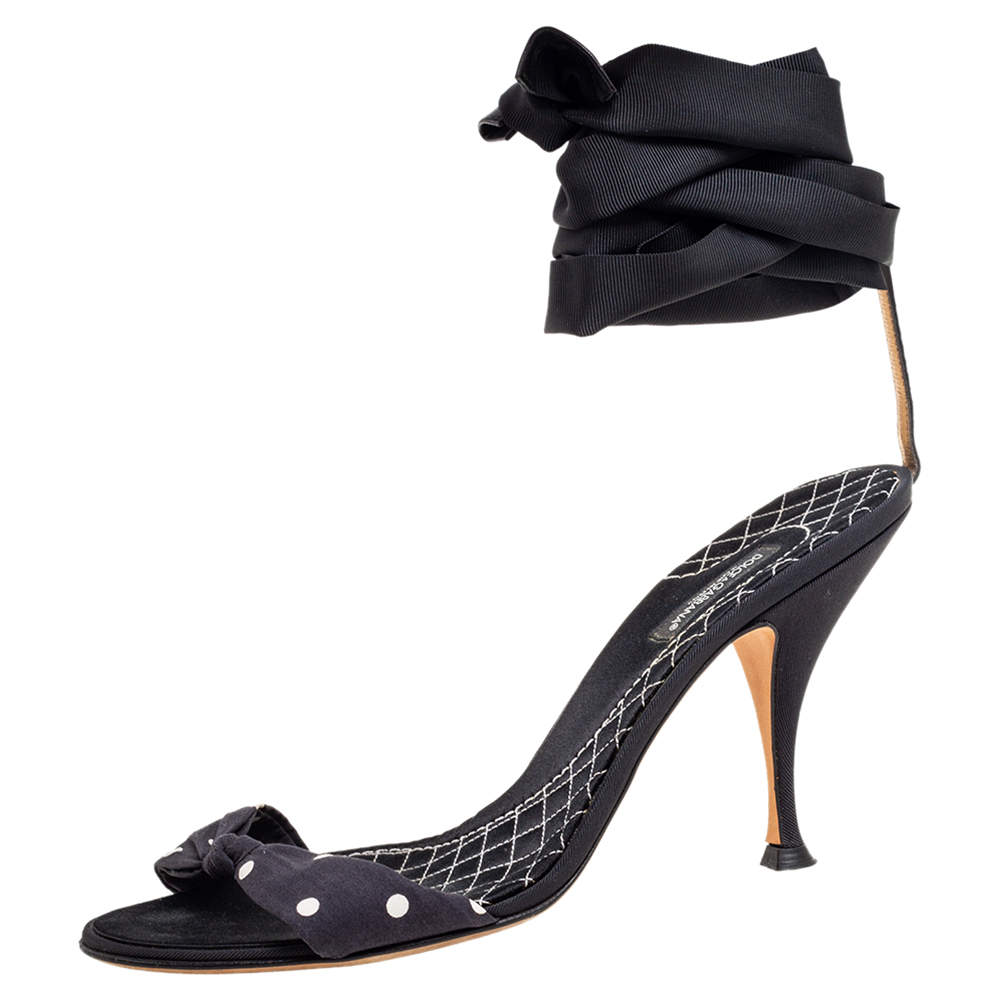 مملوكة مسبقًا Dolce & Gabbana Navy Blue/Black Polka Dot Knotted Fabric Ankle-Wrap Sandals Size 40.5