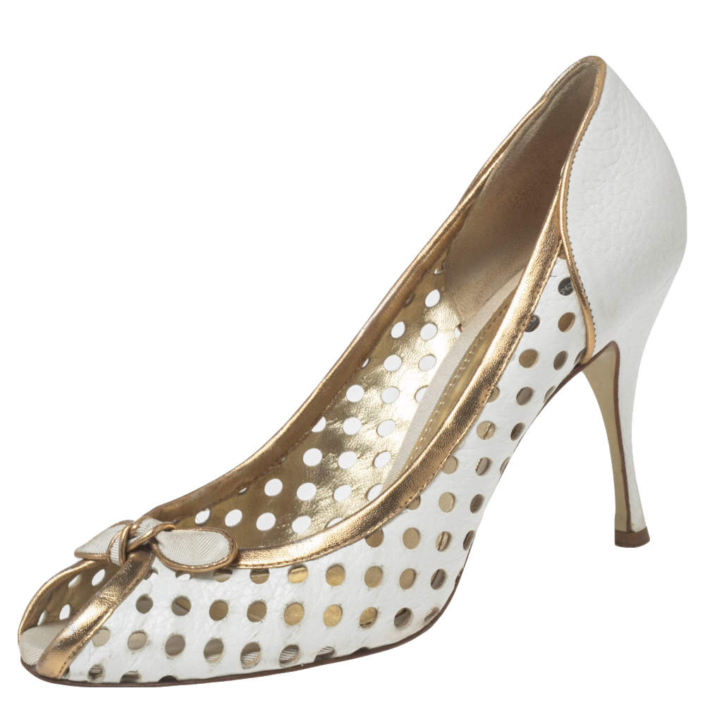Pre Owned Dolce & Gabbana White/Gold Perforated Leather Bow Detail Peep Toe Pumps Size 41