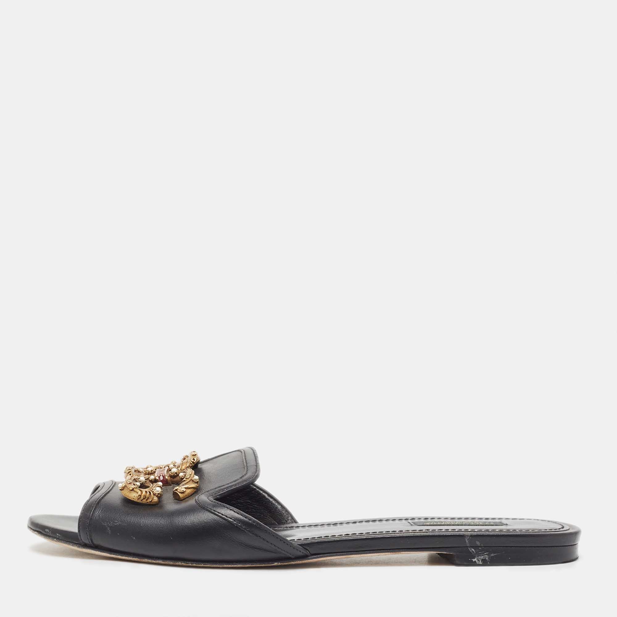 Pre Owned Dolce & Gabbana Black Leather  DG Amore Flat Slides Size 39