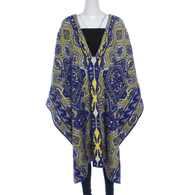 Pre Owned Emilio Pucci Blue and Neon Yellow Patterned Jacquard Knit Poncho S