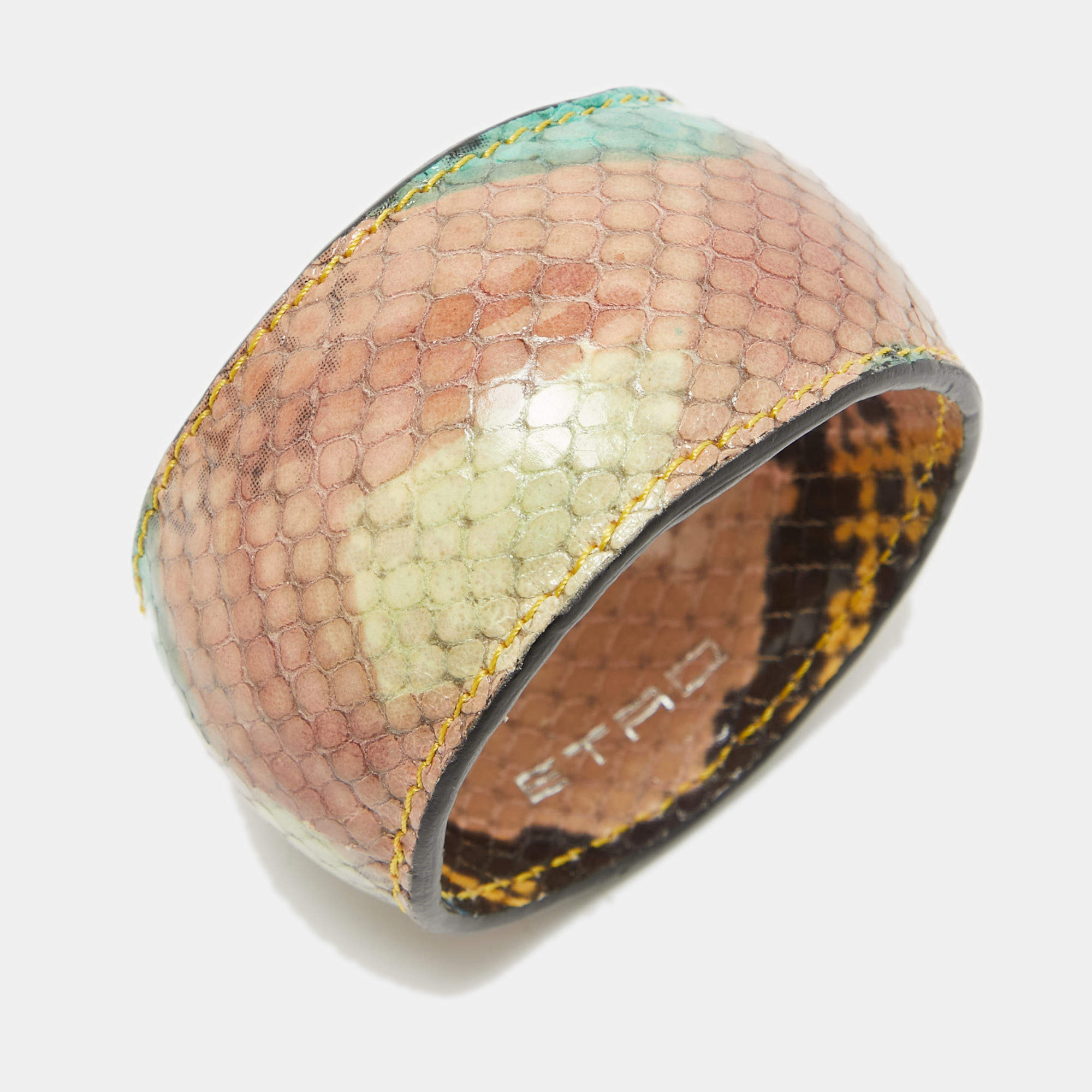 ETRO vintage bangle 100連ブレスレット Vintage Wood Bangle Bracelet | Etched Floral Design & Rustic
