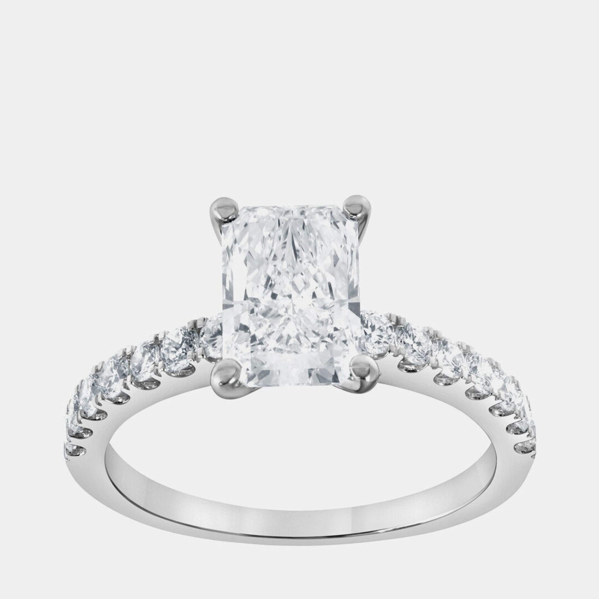 مملوكة مسبقًا 2.23ct 14k White Gold Lab Grown Diamond Engagement Ring
