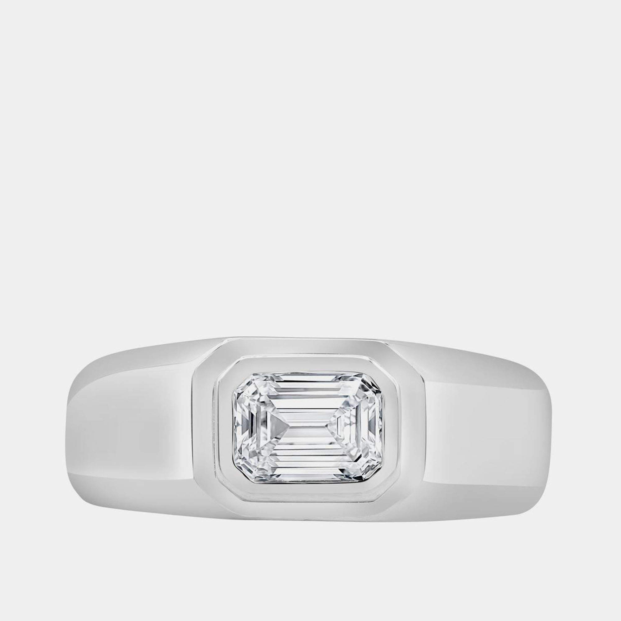 Pre Owned خاتم سوليتير من الألماس المصنع في المختبر من الذهب الأبيض عيار 14 (1.5 قيراط)