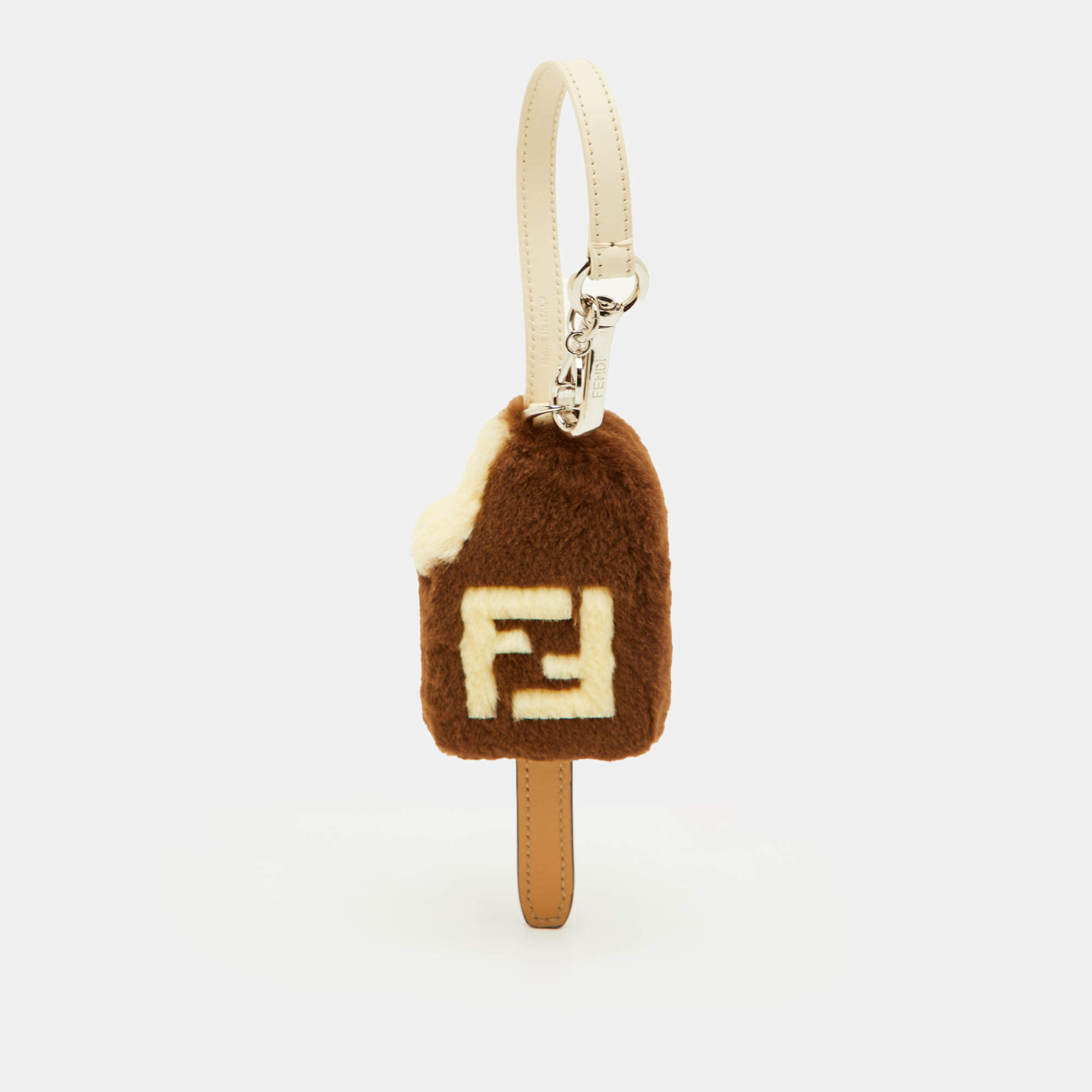 مملوكة مسبقًا Fendi Brown/Cream Mink Fur Ice-cream Bag Charm