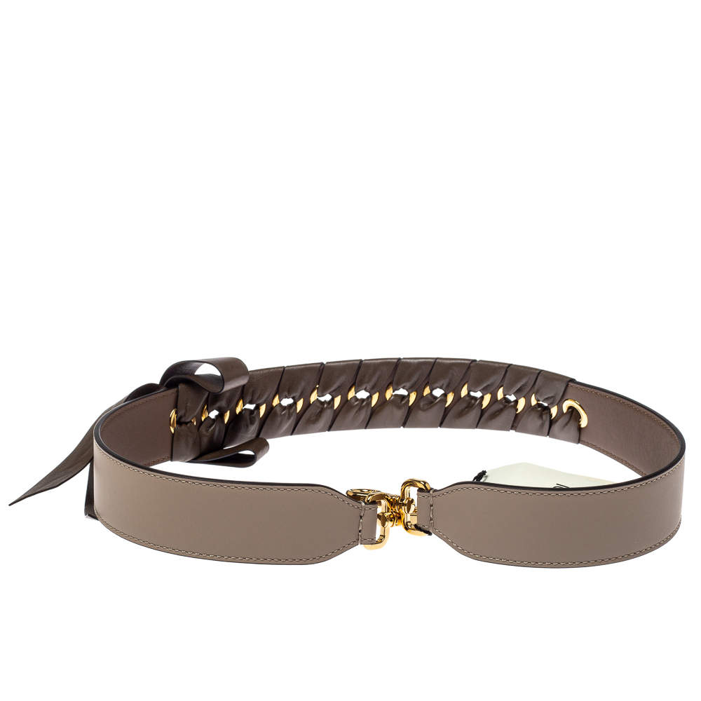 مملوكة مسبقًا Fendi Brown Leather Bow Strap You Shoulder Bag Strap