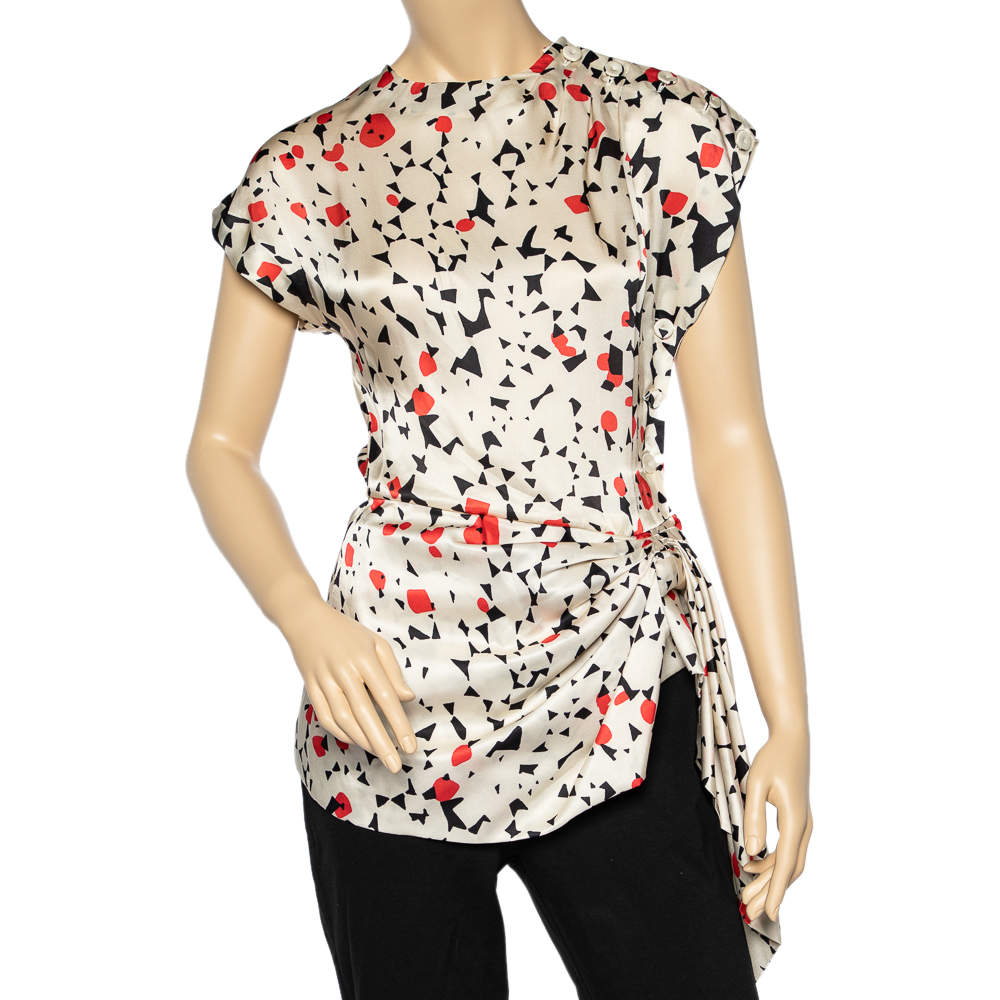 Pre Owned بلوزة فندي حرير ذهبي مطبوع حواف غاذيرد مقاس صغير - سمول 