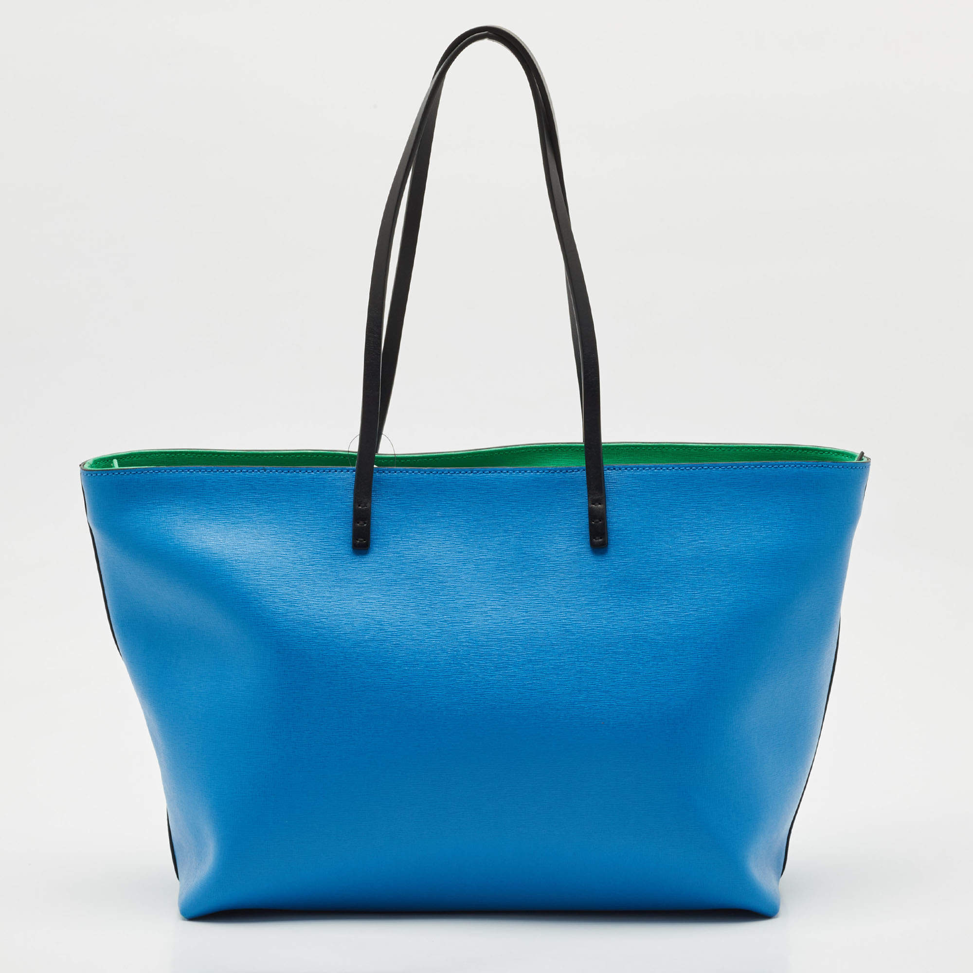 Fendi Red Perforated Patent Leather De Jour Tote Fendi | TLC