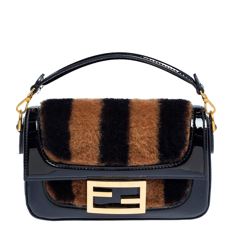 Pre Owned حقيبة باغيت فندي ميني بيكوين جلد لامع وفرو بني/أسود