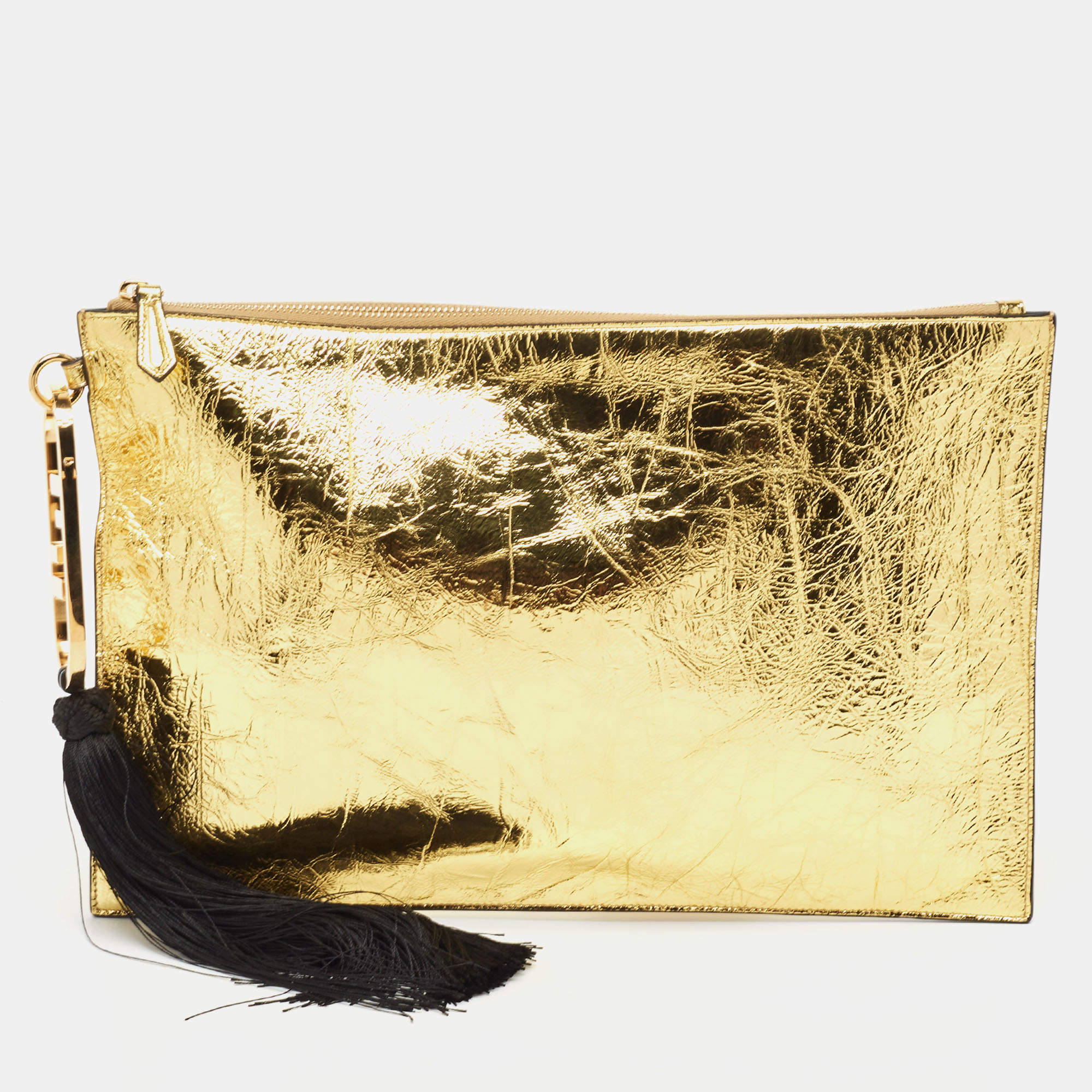 مملوكة مسبقًا Fendi Gold Laminated Leather Large Flat Pouch