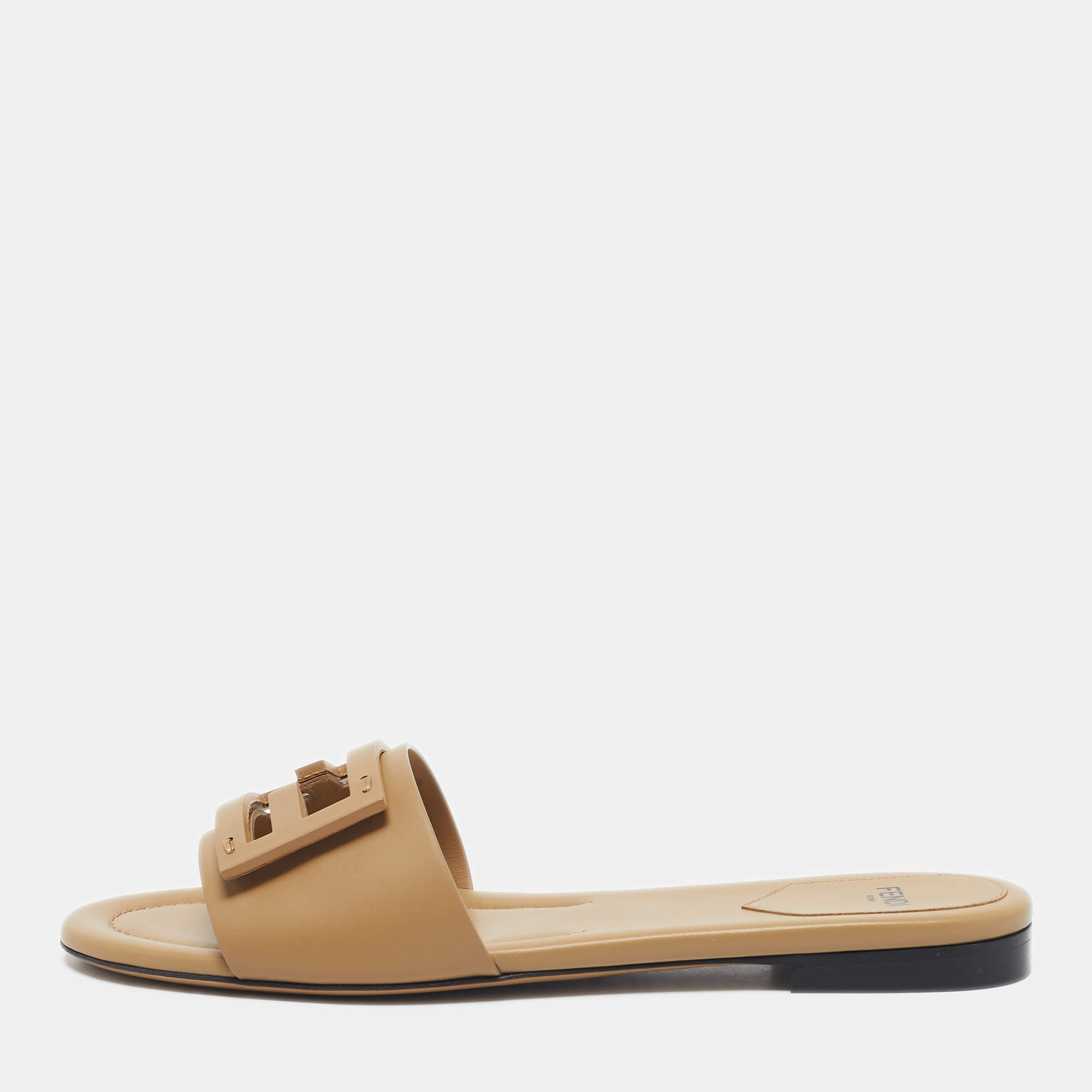 Pre Owned Fendi Beige Leather Baguette Flat Slides Size 38.5