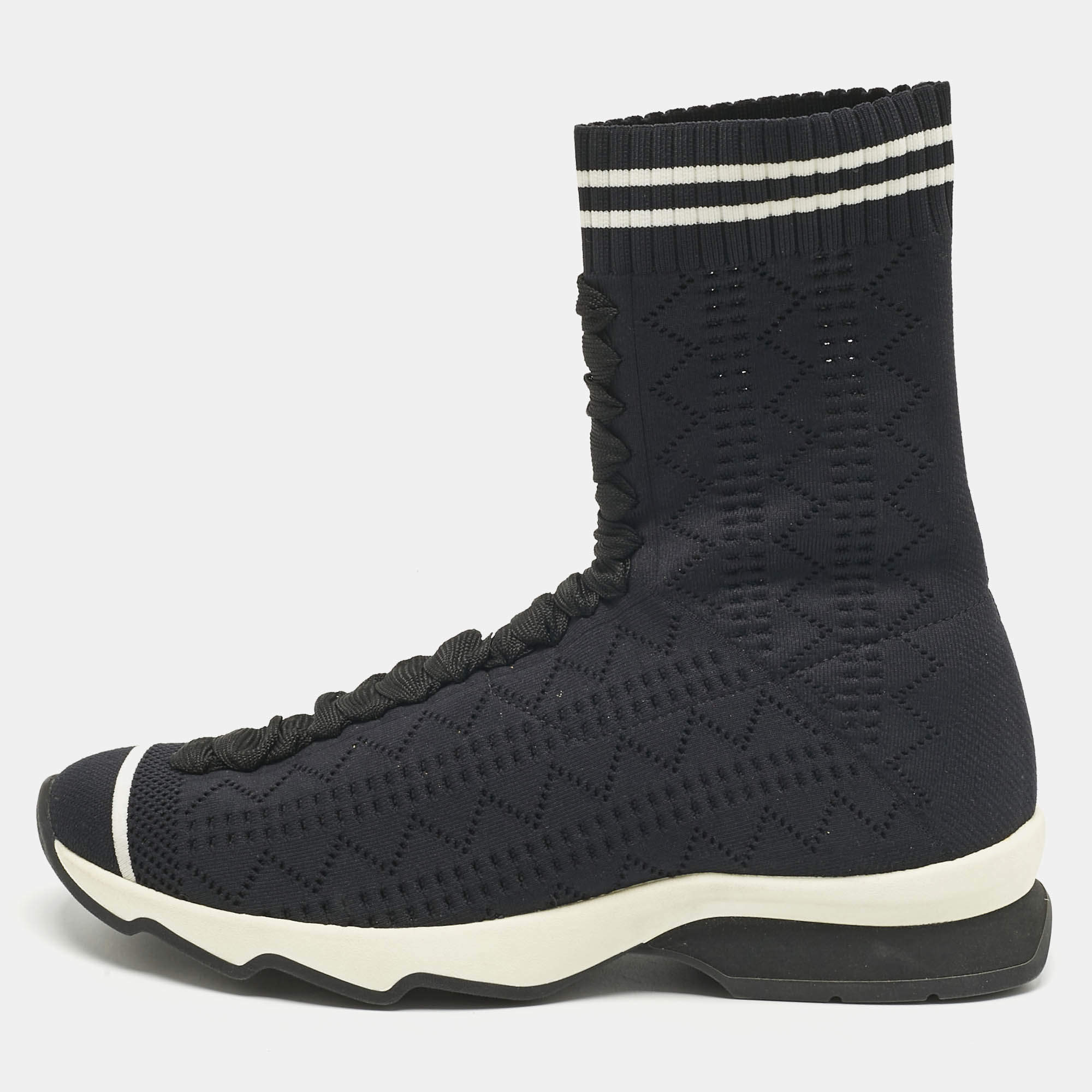 Pre Owned حذاء رياضي فندي نسيج تريكو أزرق كحلي مرتفع مقاس 37