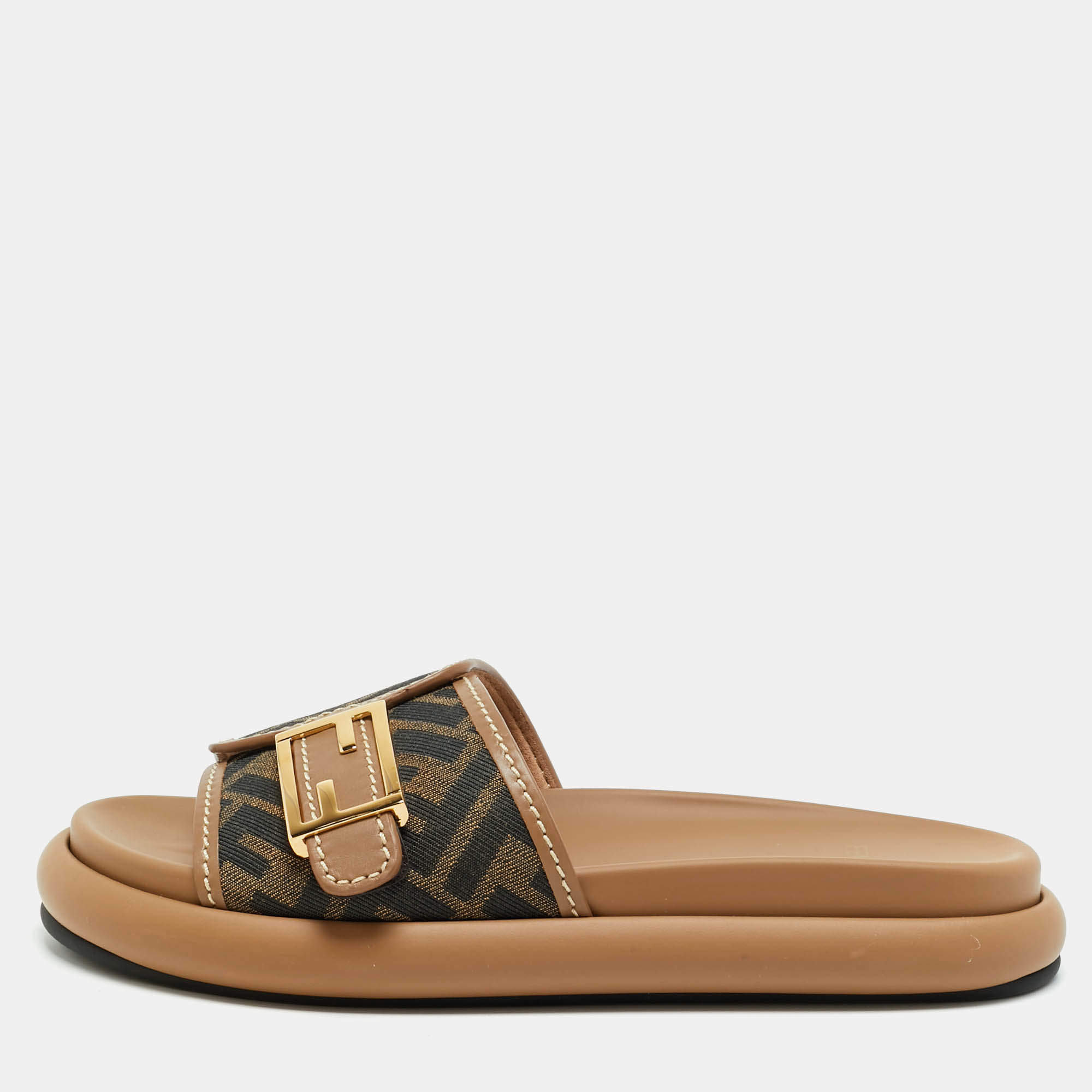 مملوكة مسبقًا Fendi Feel Size 37 Zucca Brown Canvas and Leather Flat Sandals