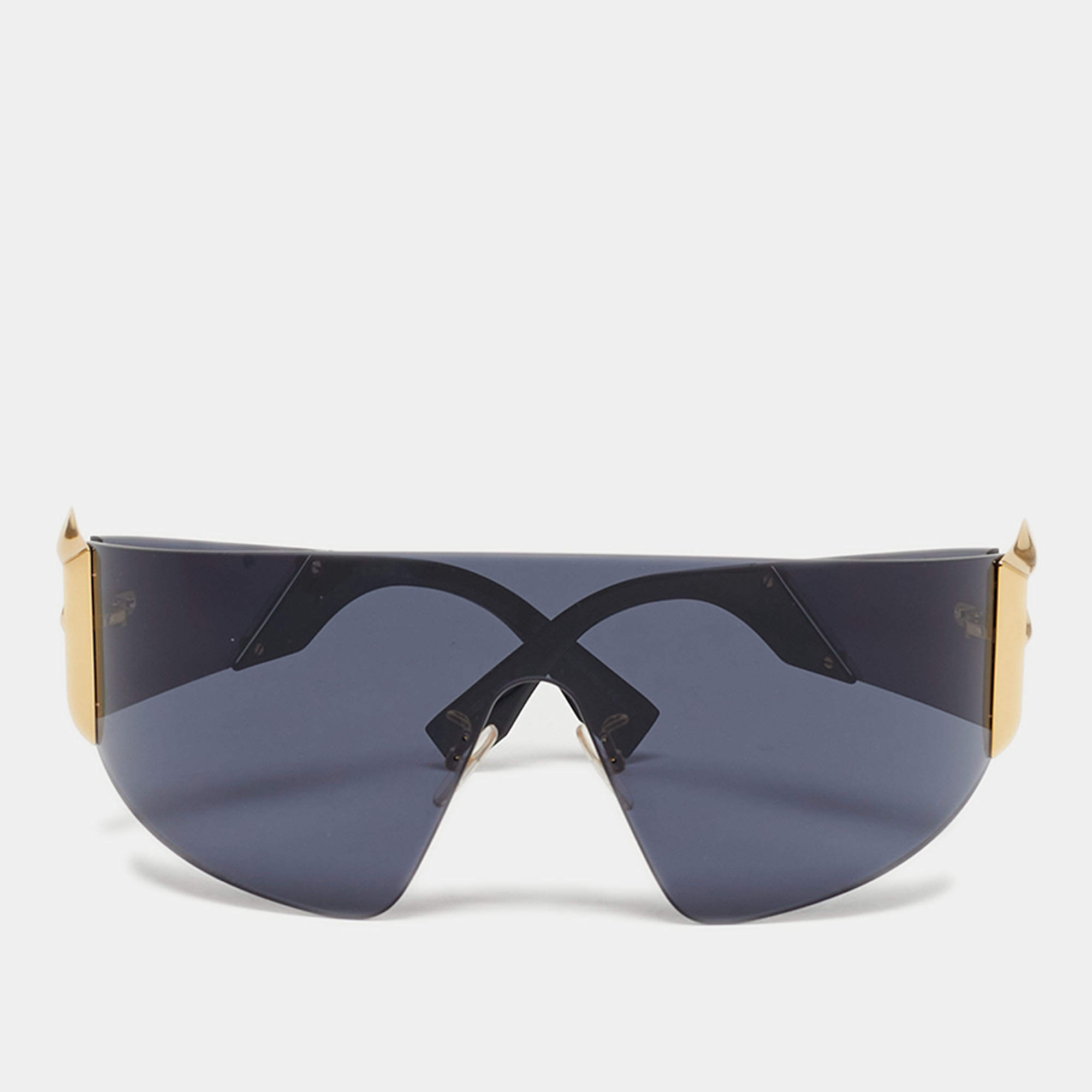 Pre Owned Fendi Black FF0382/S Shield Sunglasses