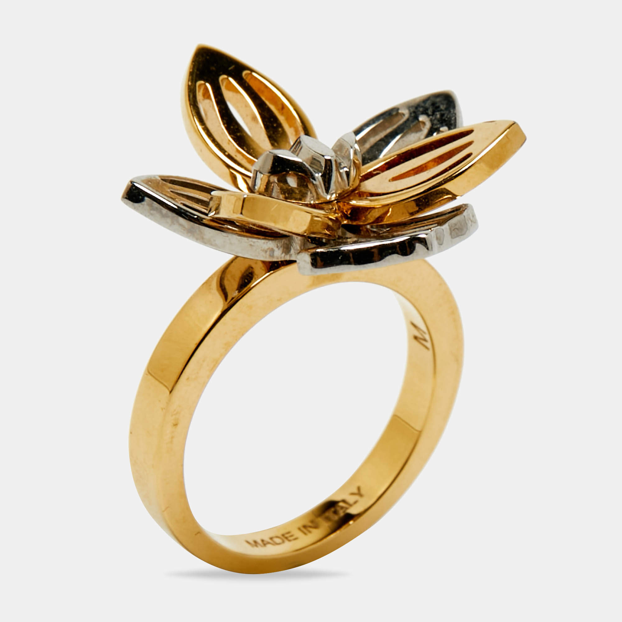 Pre Owned Fendi  Flower  Two Tone Ring Size 54
