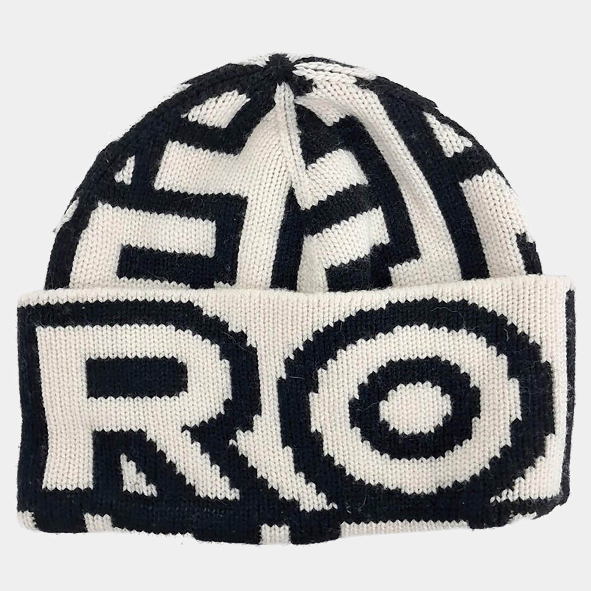 Pre Owned Fendi X Marc Jacobs Beanie