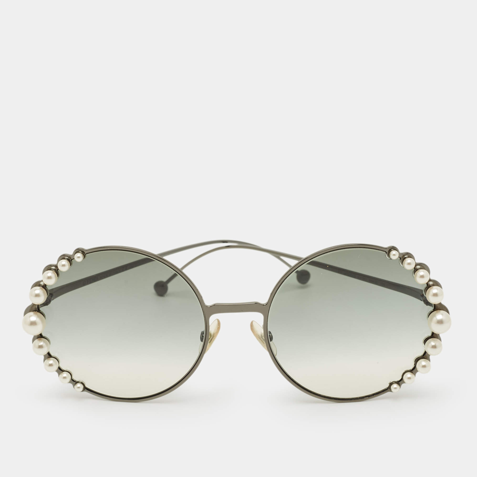 Pre Owned Fendi Silver/Black Gradient FF0295/S Pearl Round Sunglasses