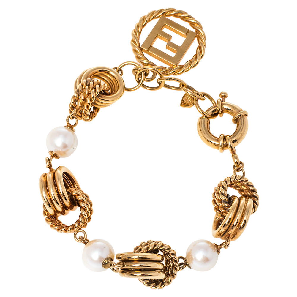 مملوكة مسبقًا Fendi Gold Tone Triple Layered Link Faux Pearl Bracelet