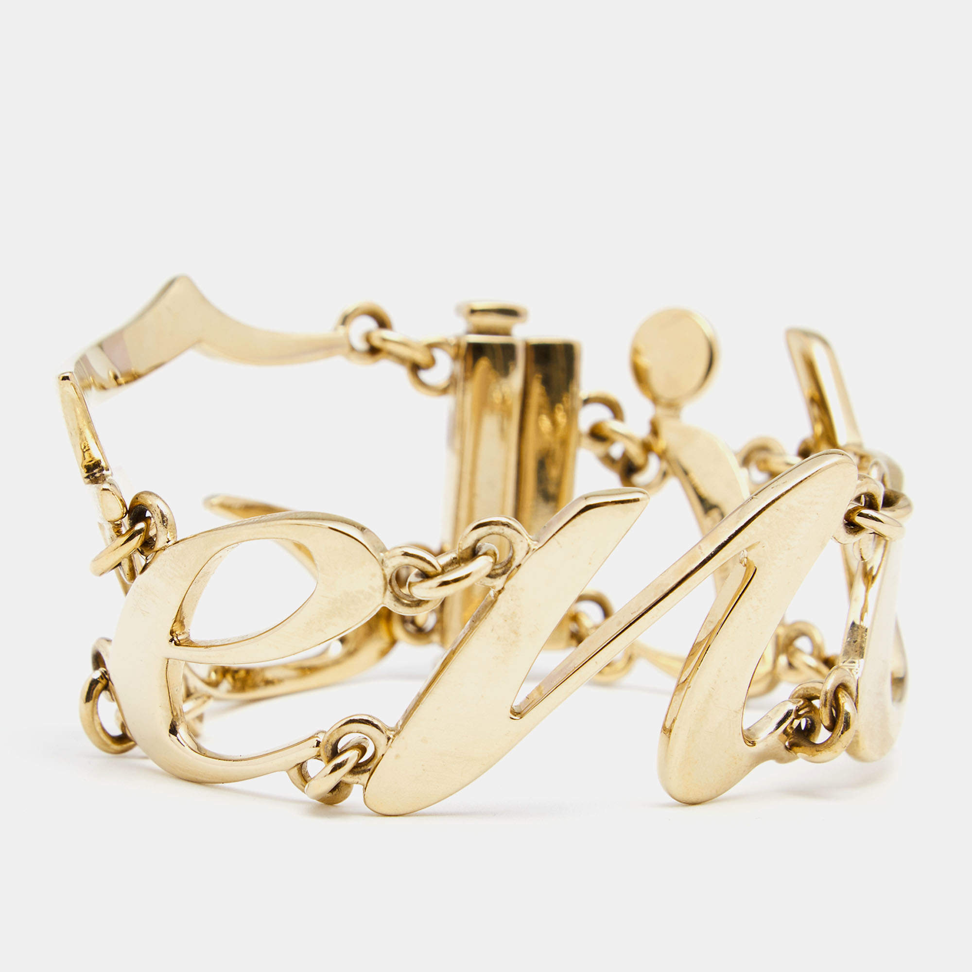 Pre Owned Fendi Gold Tone Metal Bracelet