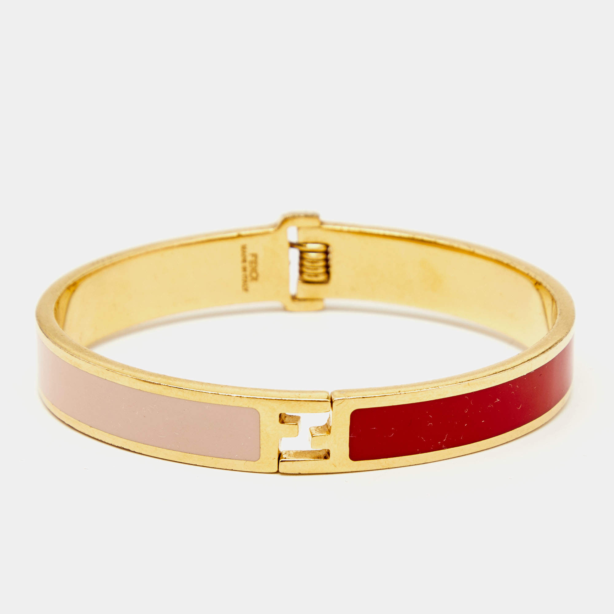 مملوكة مسبقًا Fendi The Fendista Bicolor Enamel Gold Tone Cuff Bracelet S