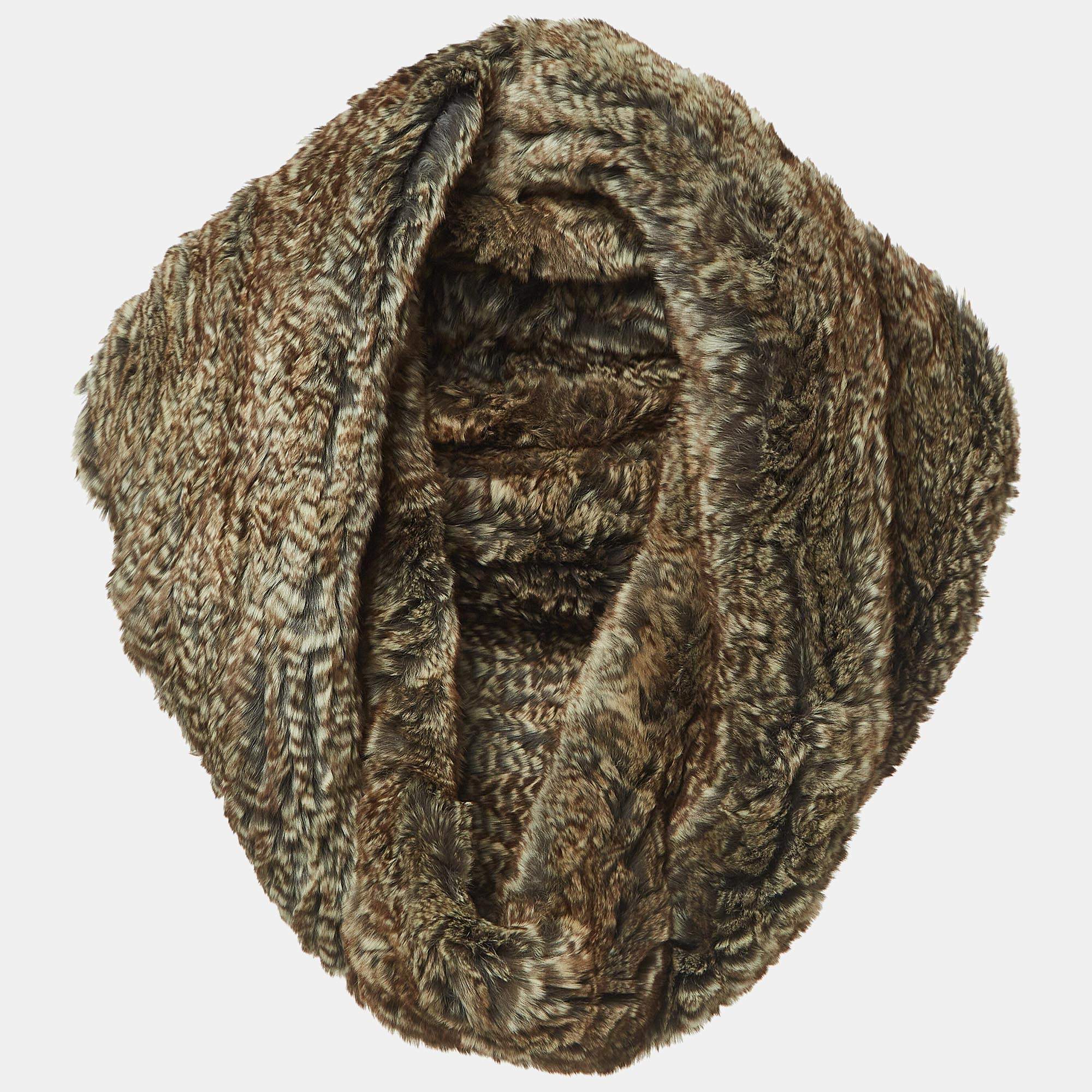 Pre Owned Fendi Brown Chinchilla Fur Neck Warmer